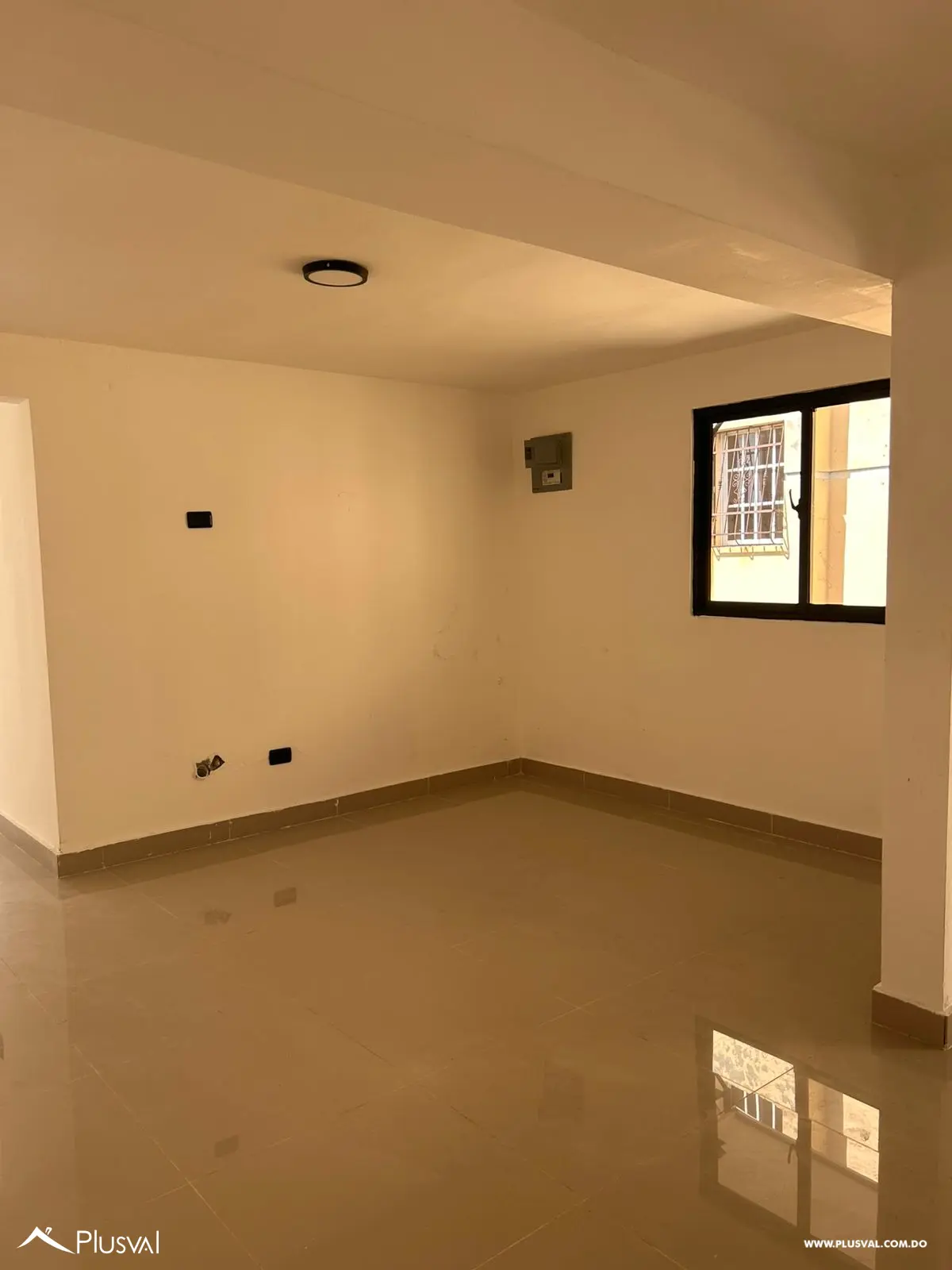 Local en retan Plaza RUAJ Local 3-A 475209