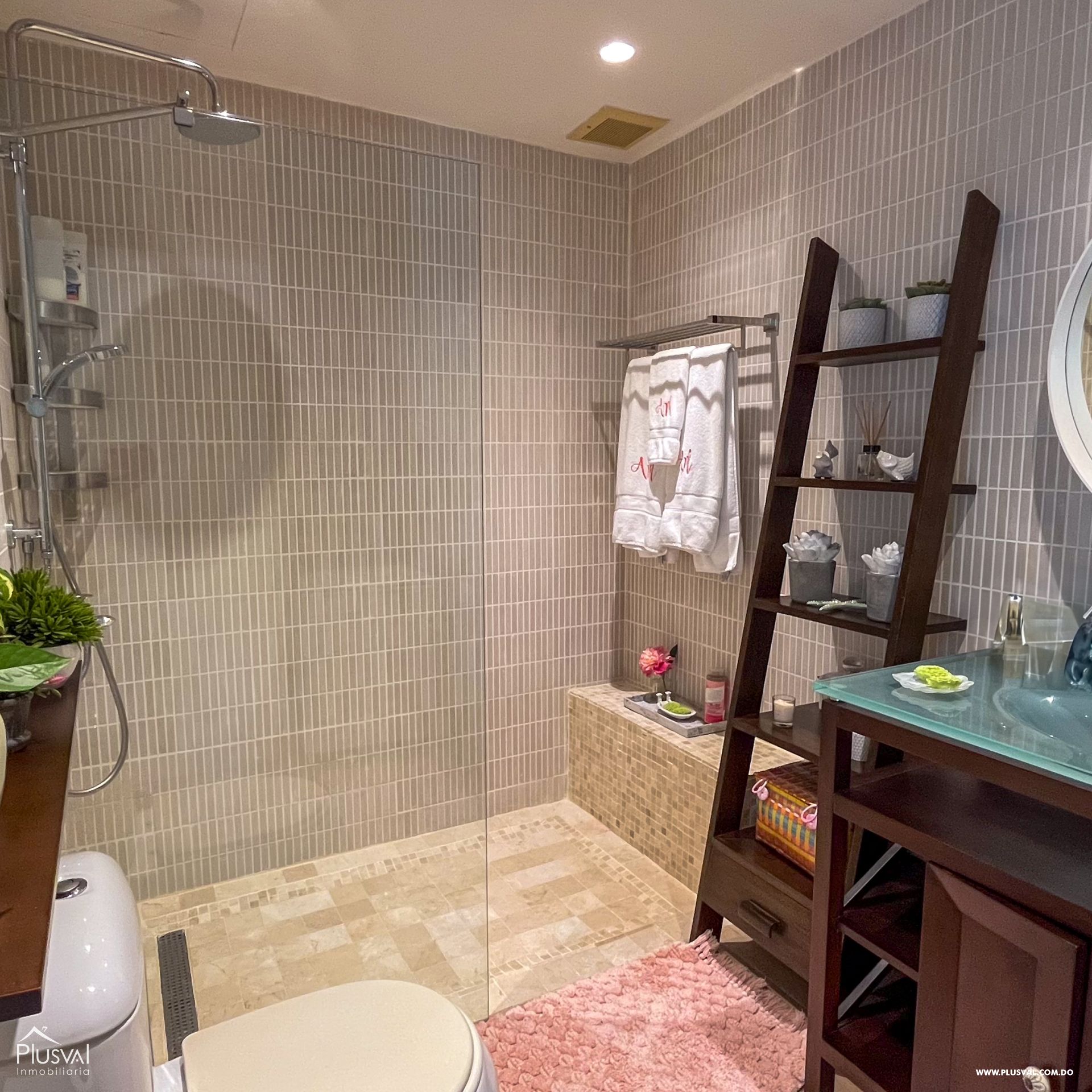 Apartamento Cabarete,  amueblado, 1era. linea de playa. 430588