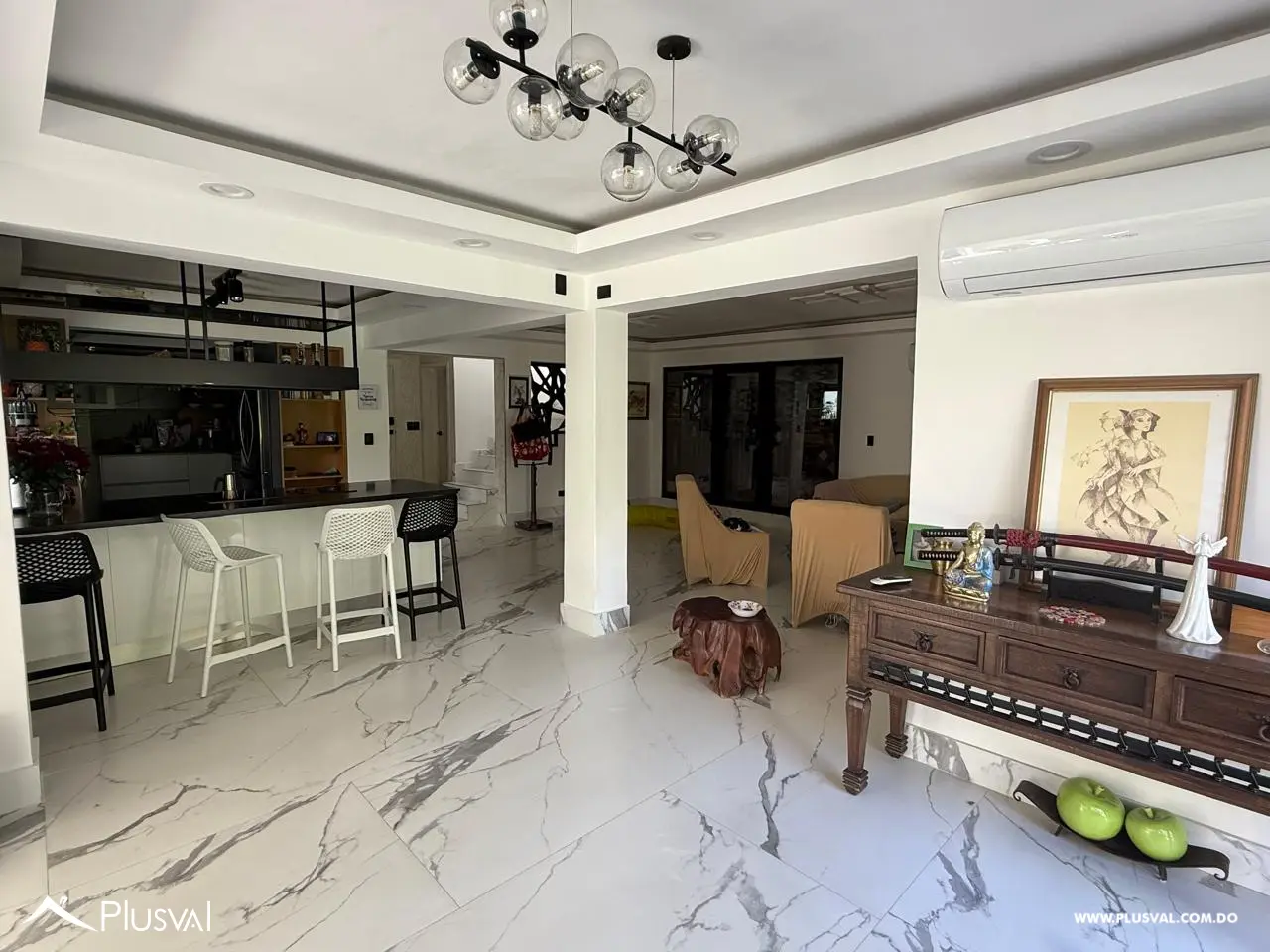 Casa Inteligente con Paneles Solares, Tesla Powerwall y Piscina en Las Praderas 487993