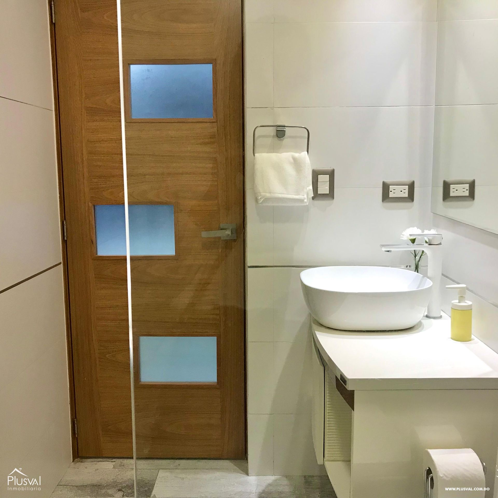 Apartamento en alquiler, en Piantini 321517