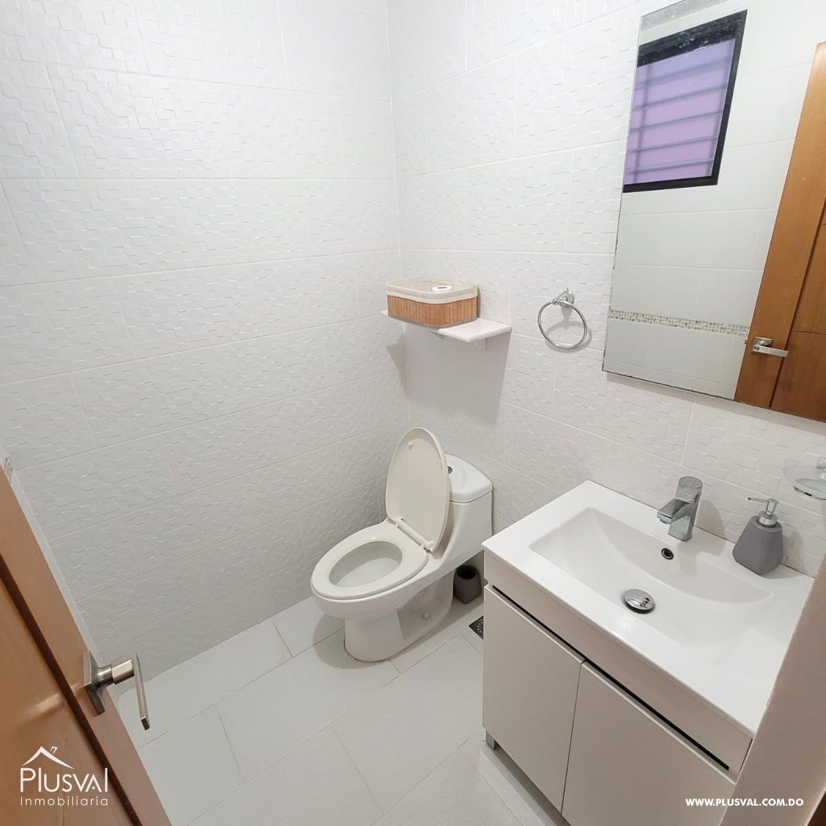 PENTHOUSE CON AMPLIA DISTRIBUCION EN SANTIAGO. 366706