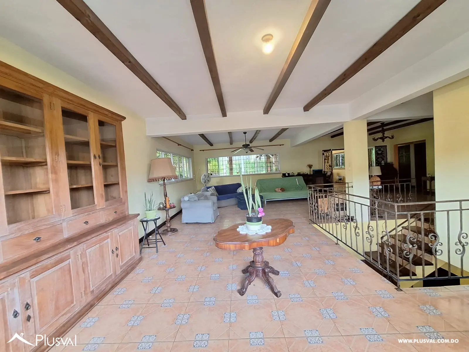 Amplia Casa en venta de 1 nivel + Semisotano en Cuesta Brava 461243