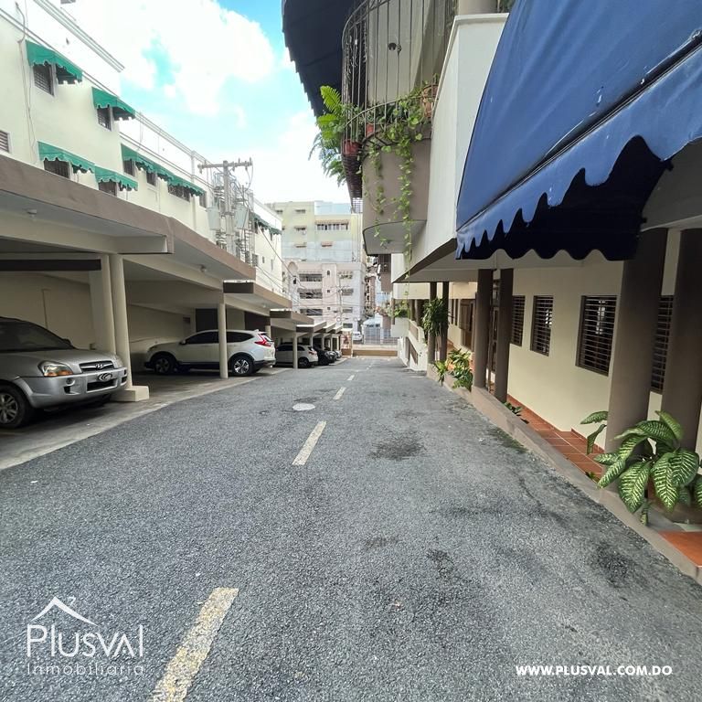 Amplio apartamento en venta en el sector de Bella Vista 327803