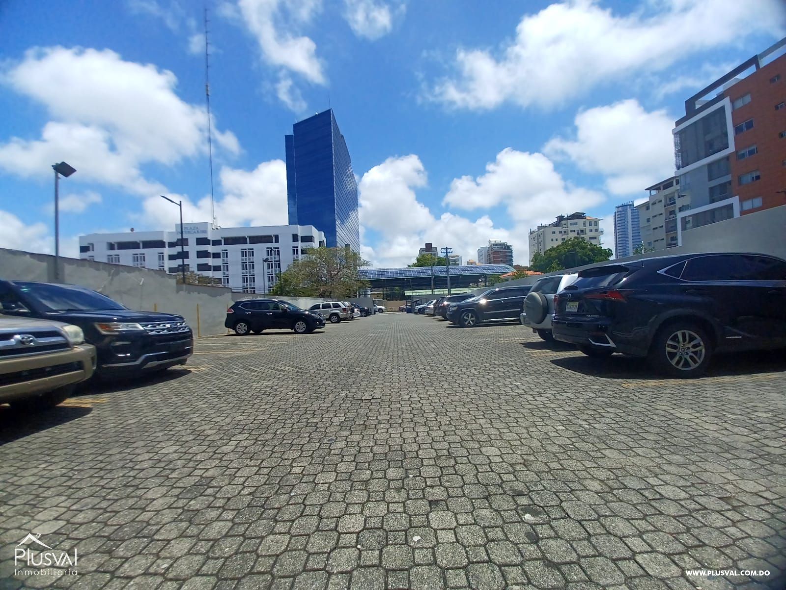 Local Comercial en alquiler en Naco 216557