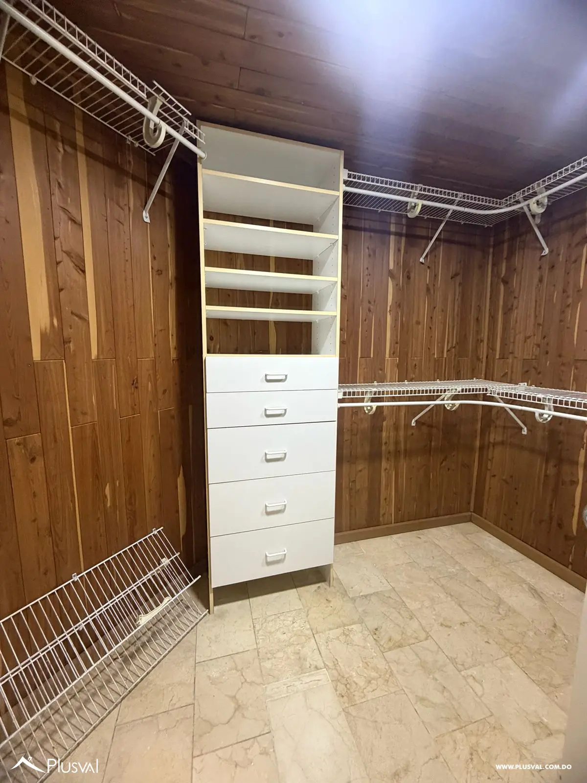 Amplio apartamento en alquiler en La Esperilla 490258