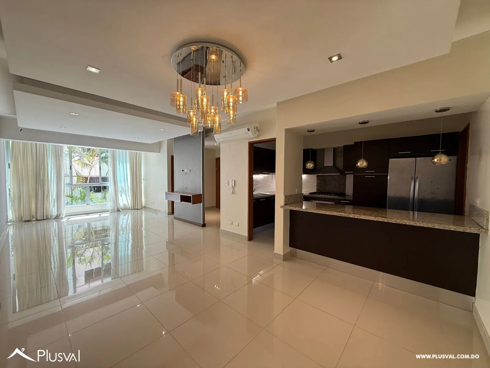 Moderno apartamento en venta en Evaristo 461898