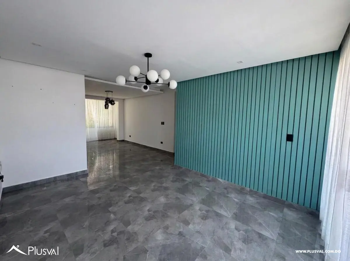 Apartamento en Venta de 3 Habitaciones en Los Rieles, Santiago 526221