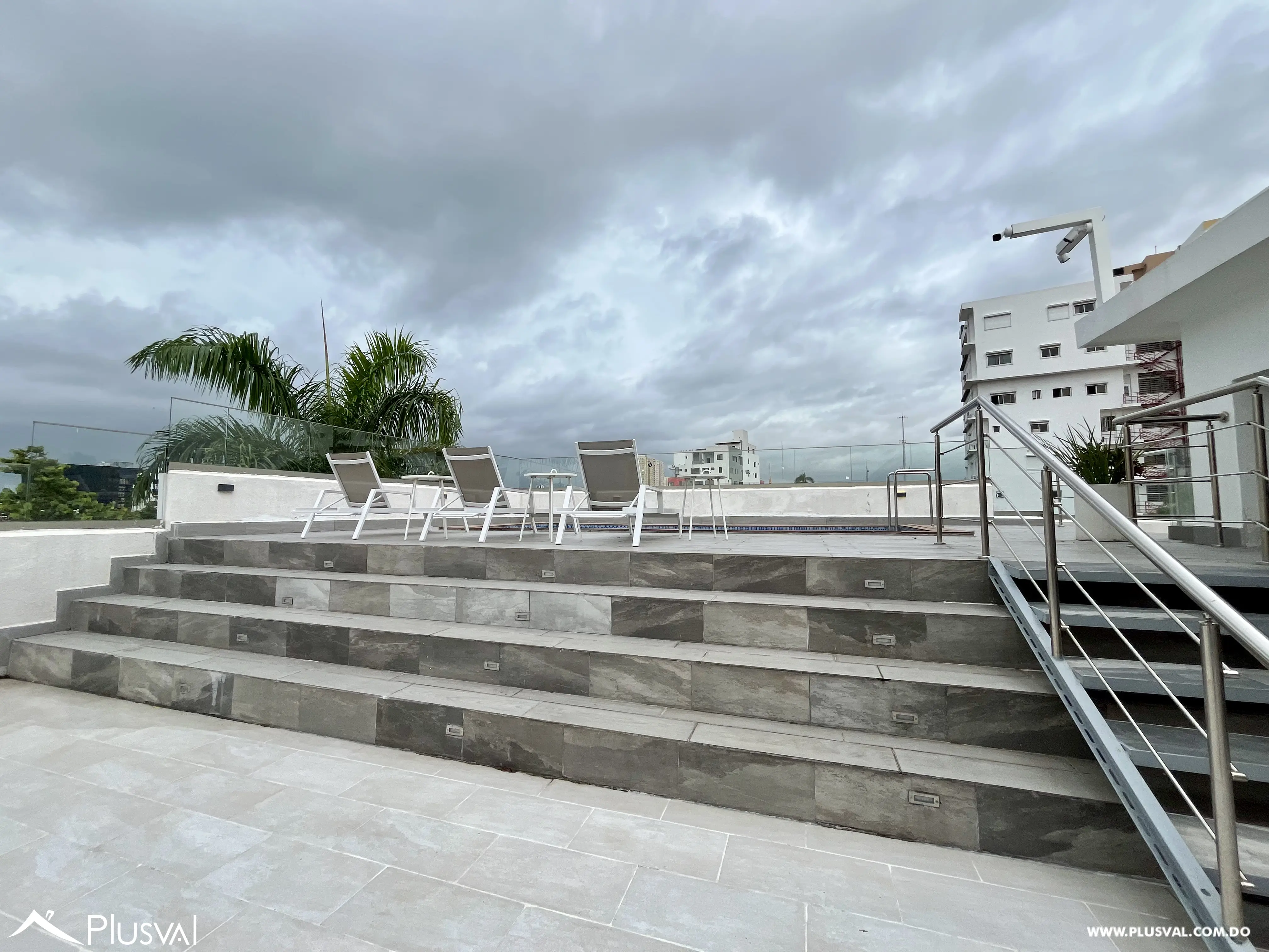 Terraza rooftop con piscina en alquiler en Gazcue 468490