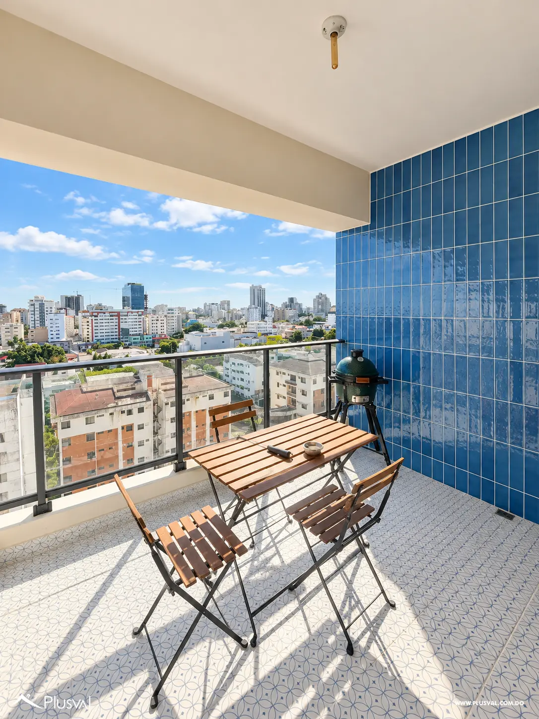 Naco | Piso Alto con Vistas | 2 Hab + 2.5 Baños 529301