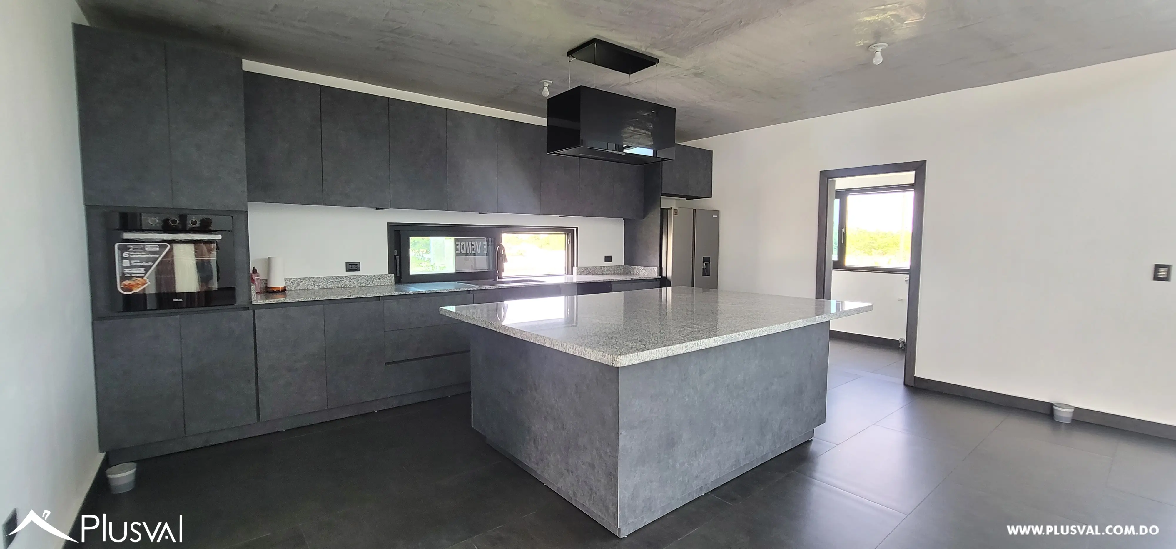 CASA 31 EN CALLE ALMENDRO, PASEO DEL SENDERO 527582