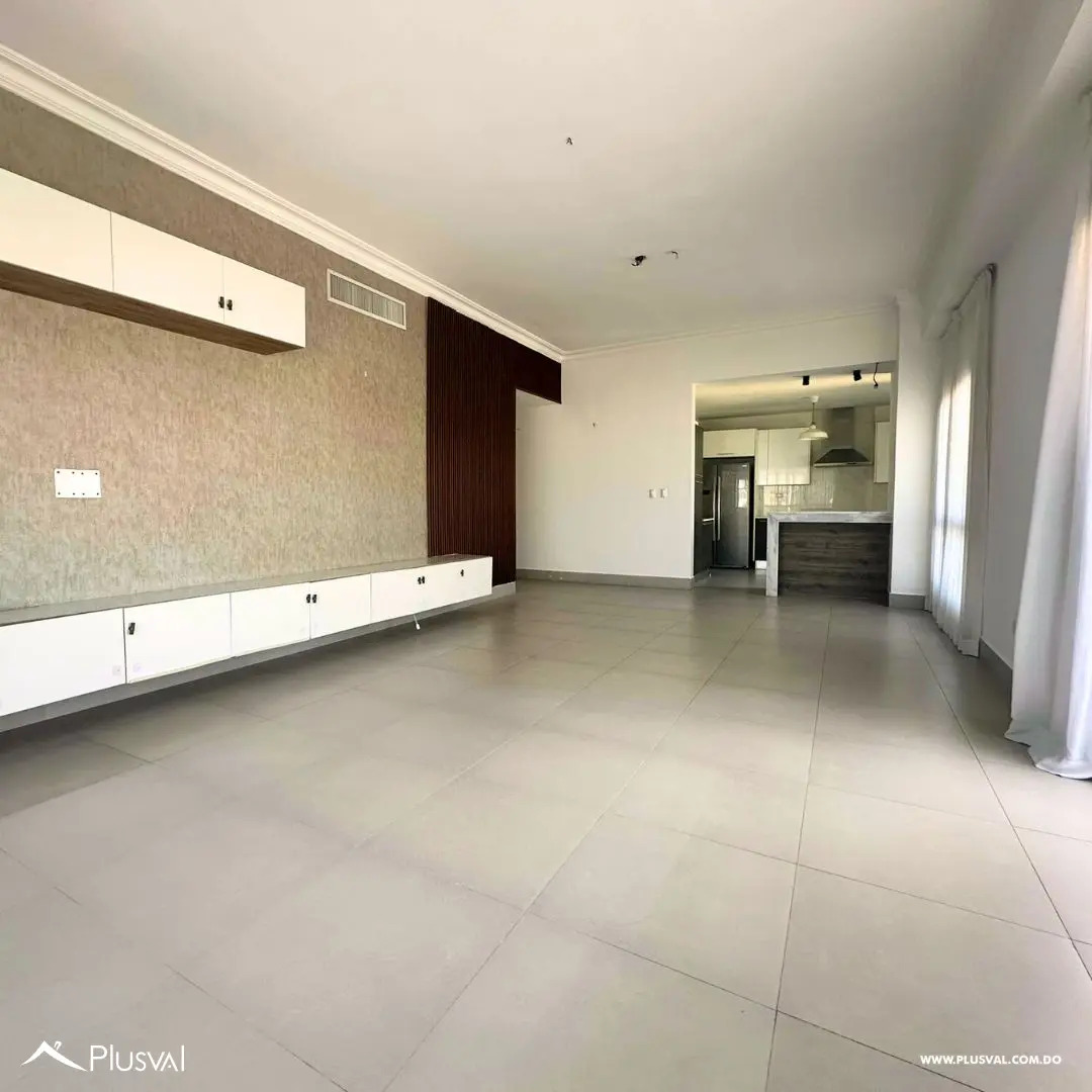 Amplio Apartamento en Alquiler en exclusiva Zona de Piantini 453257