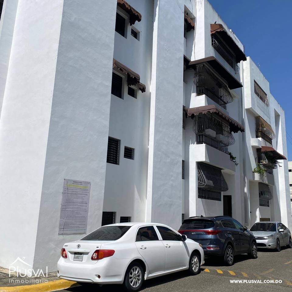 Amplio apartamento en una zona exclusiva y céntrica. 373249