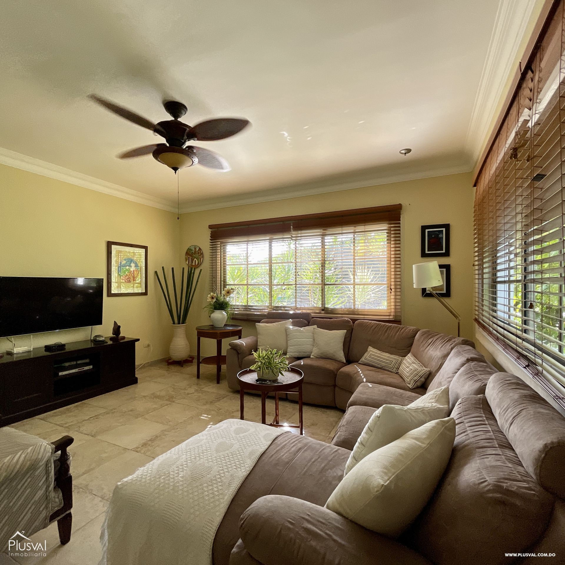 Villa en Alquiler AMUEBLADA, en Metro Country Club 219696