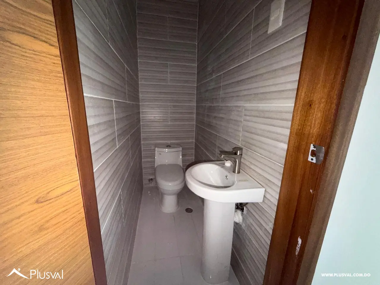 Apartamento con Terraza en venta en Altos de Arroyo Hondo III 517215