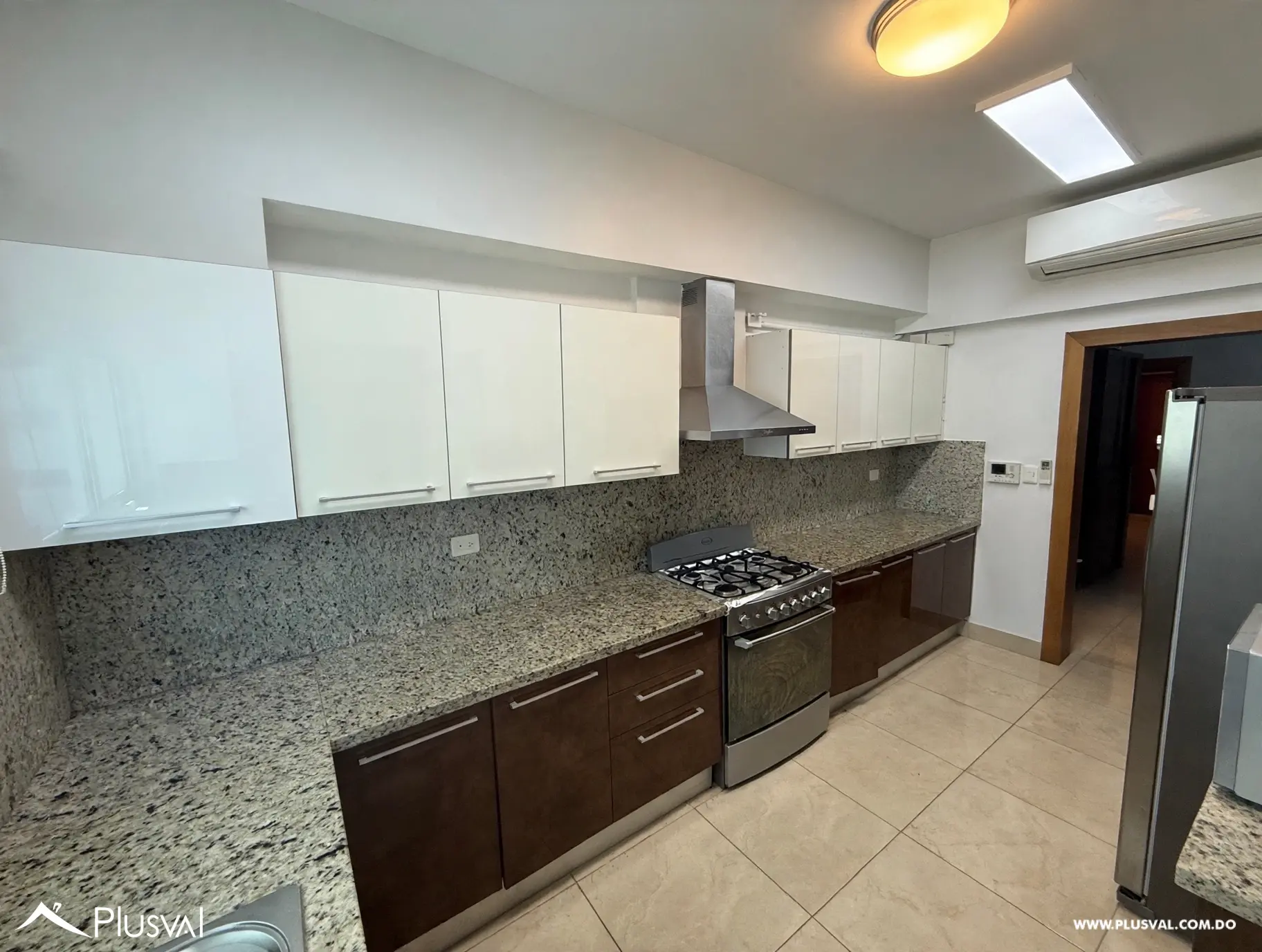Apartamento en Venta de 3 habitaciones en los Cacicazgos 536292