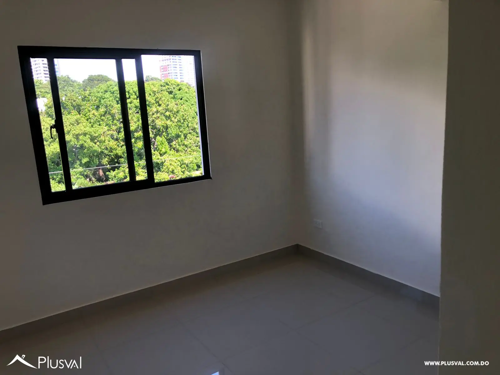 Apartamento de 3 hab. en Av. Independencia 476412