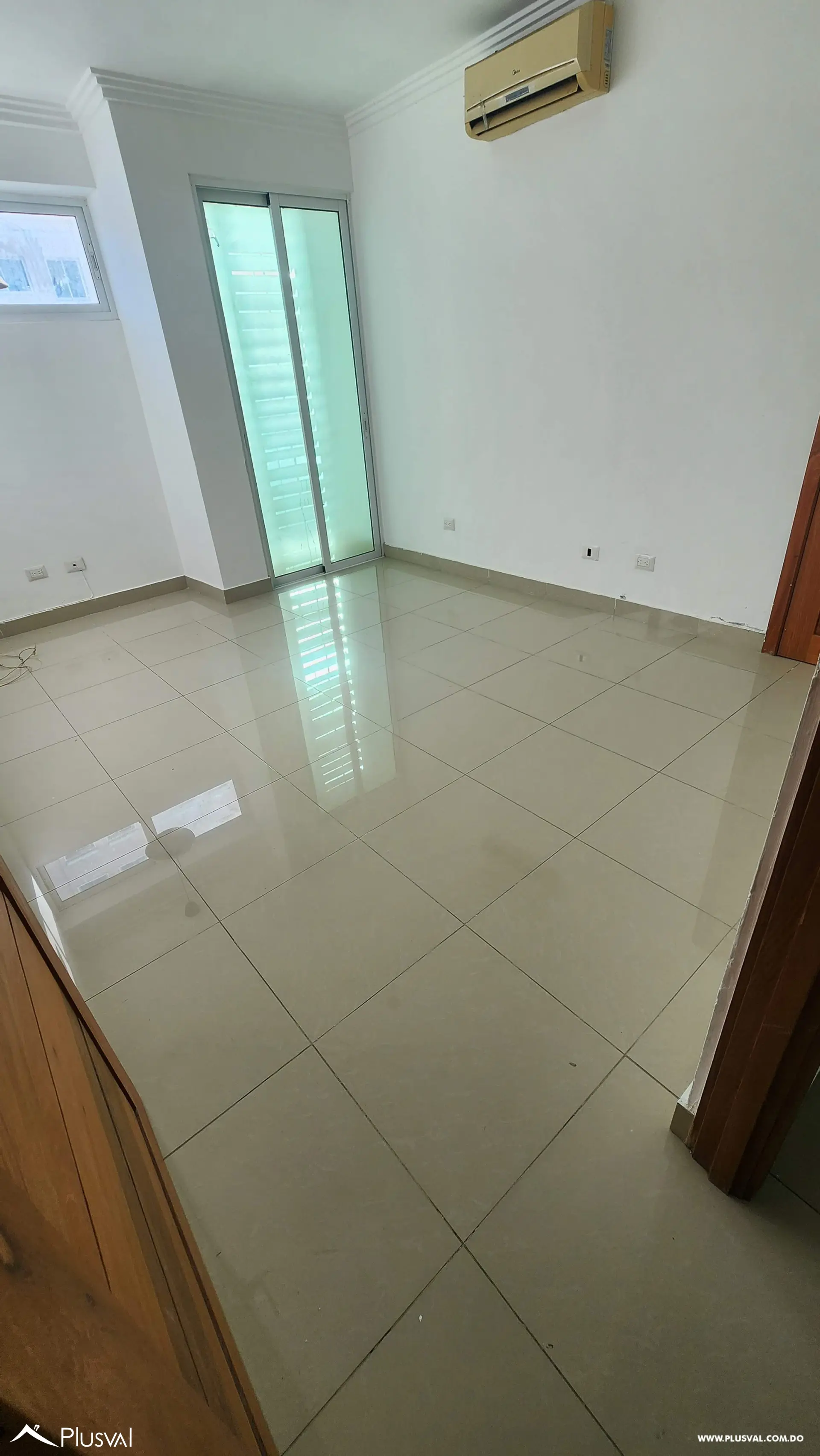 Apartamento en venta, de 3 habitaciones en el  Ens. Paraíso. 507117
