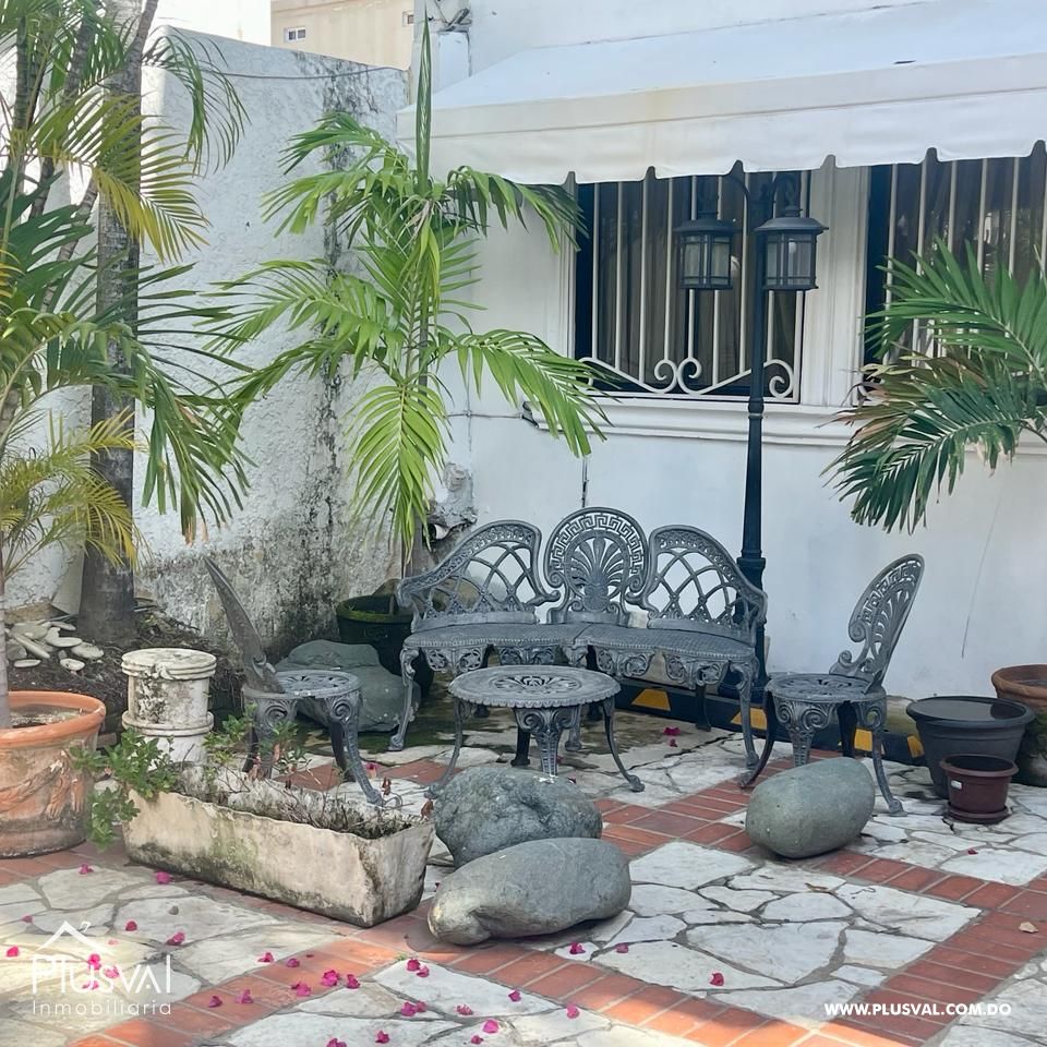 Edificio en venta en Naco (para remozar) 352666