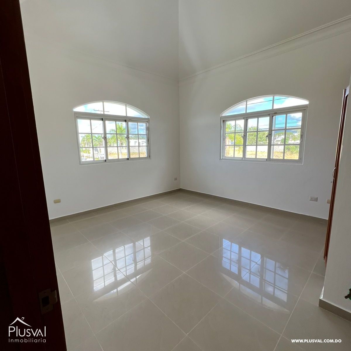 Hermosa residencia privada ubicada en los Llanos de Gurabo 200794