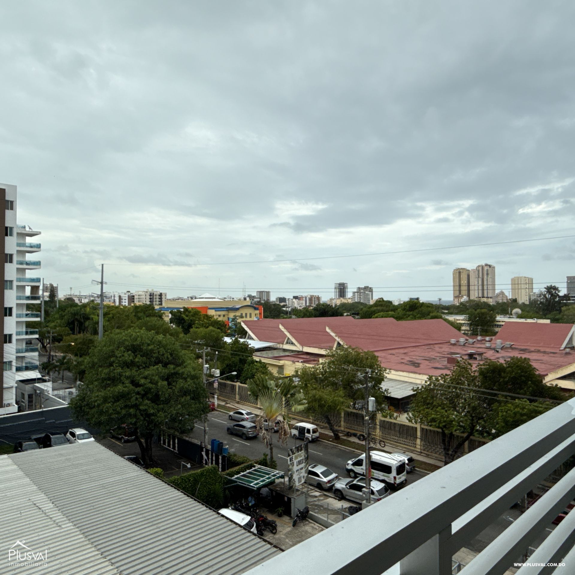 Apartamento Amueblado en Alquiler en Zona Universitaria con Vista al Mar 444576