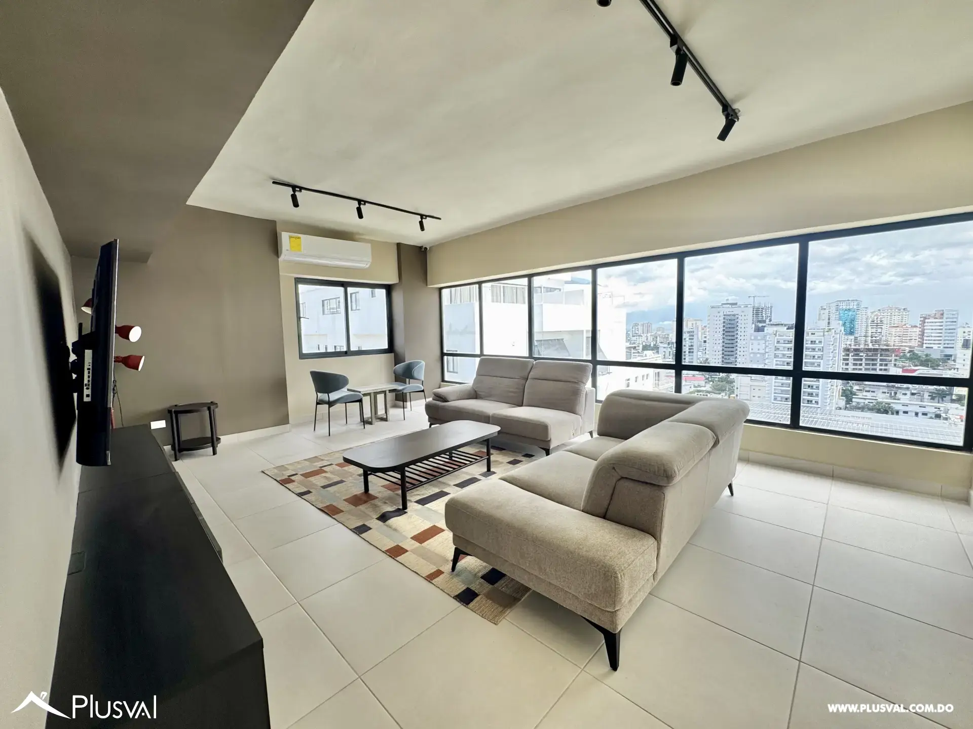 Apartamento en alquiler en Naco 500289