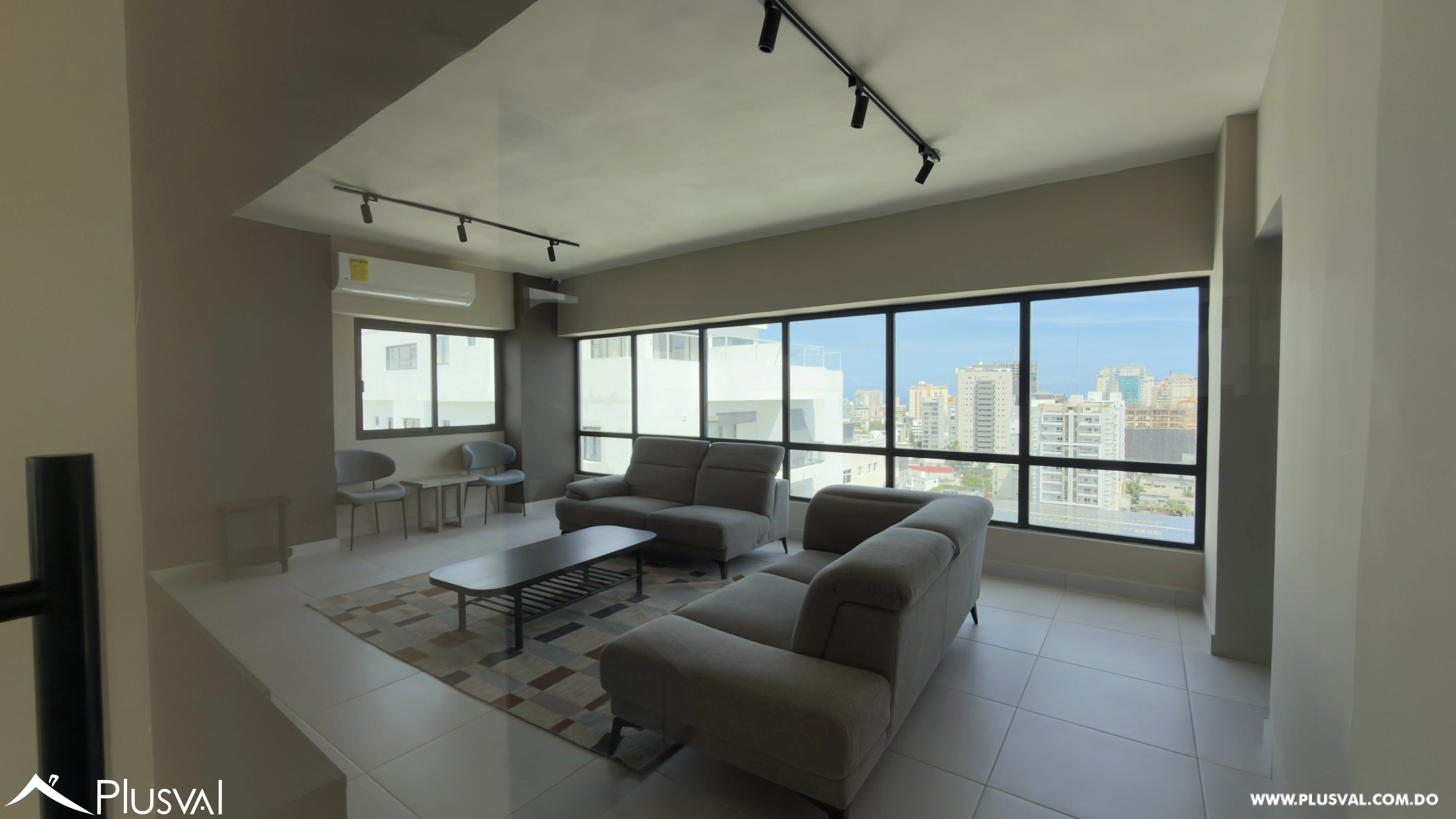 Apartamento en alquiler en Naco 512530