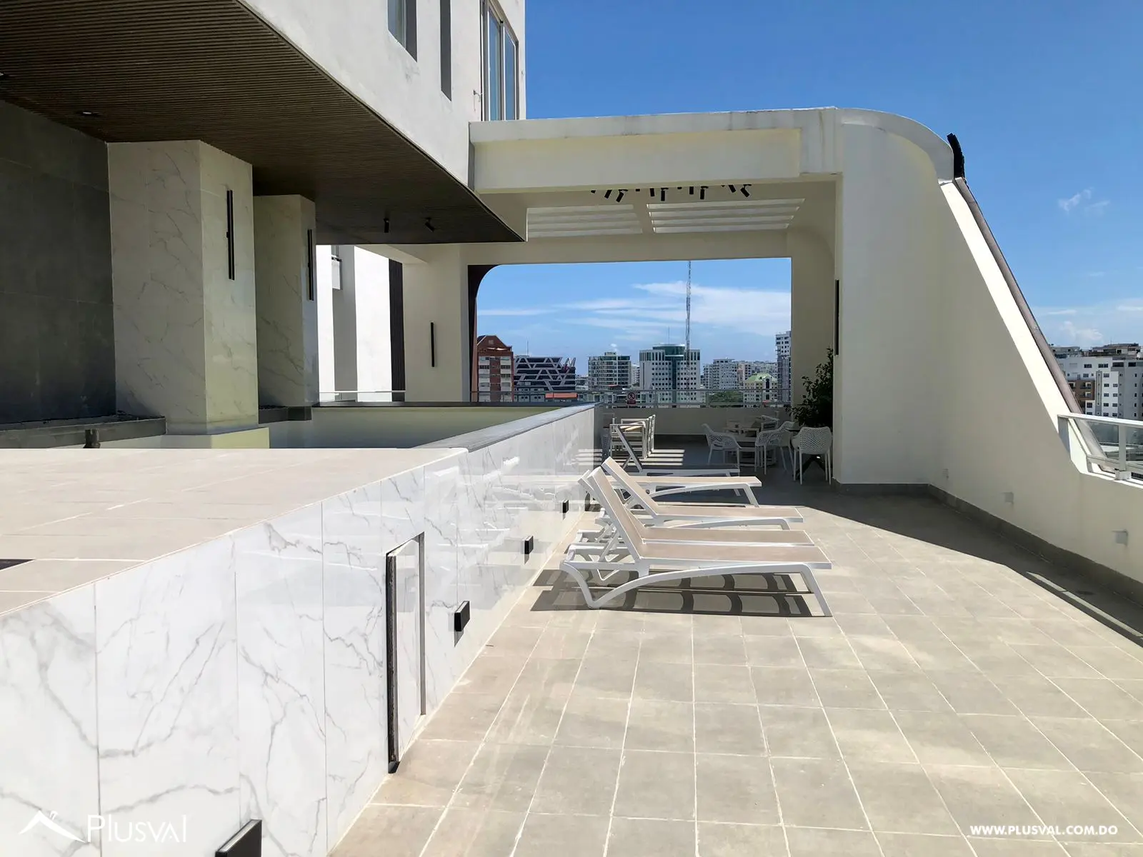 Apartamento amueblado a estrenar en alquiler en Serrallés 459596