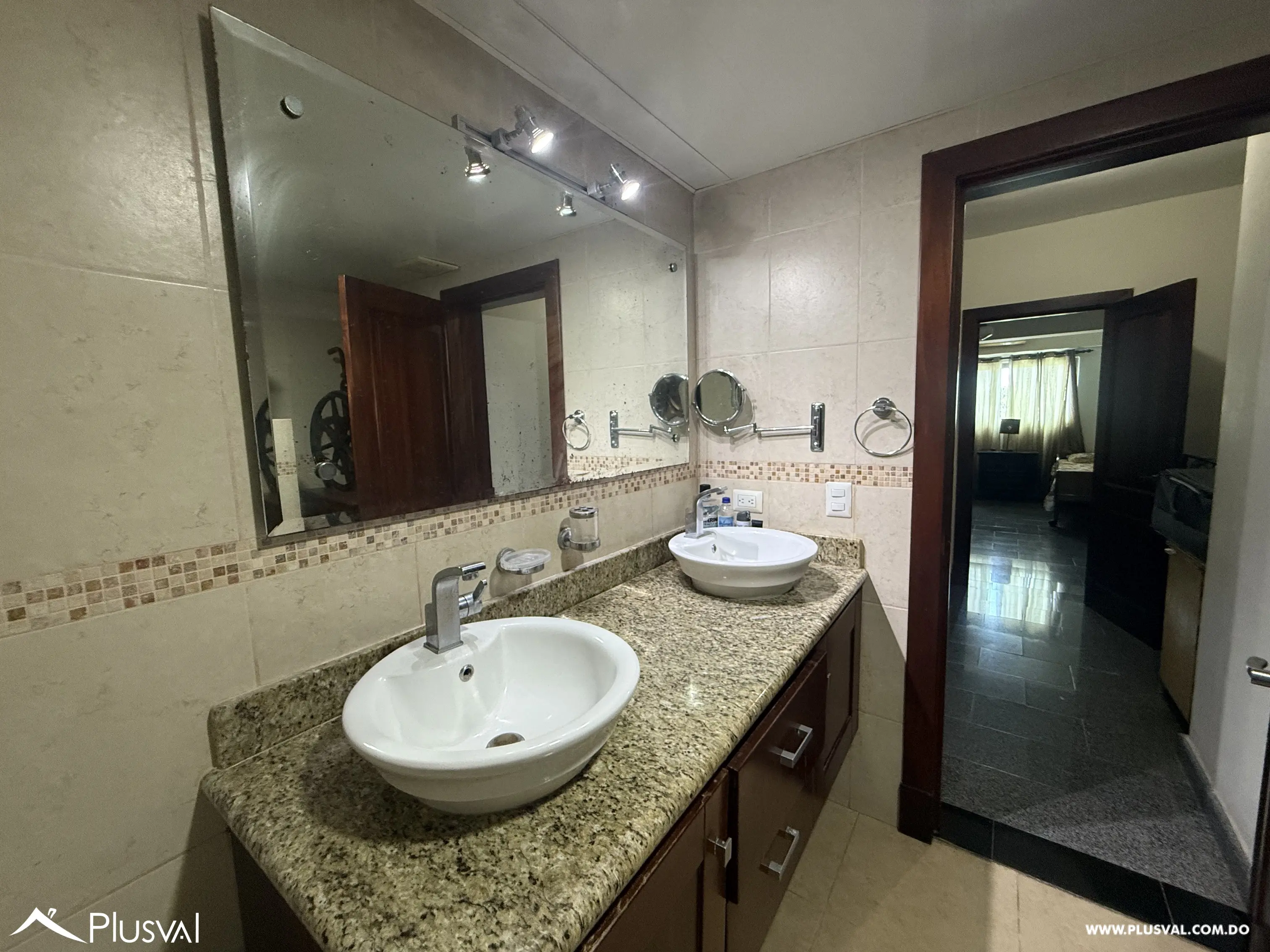 Amplio apartamento en Bella Vista 464815