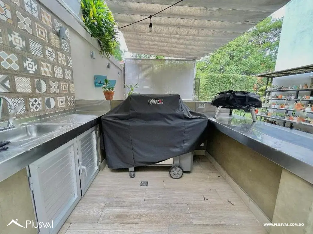 Casa en alquiler amueblada finamente con Patio y  Jacuzzi  en la mejor zona en Los Ríos 528169