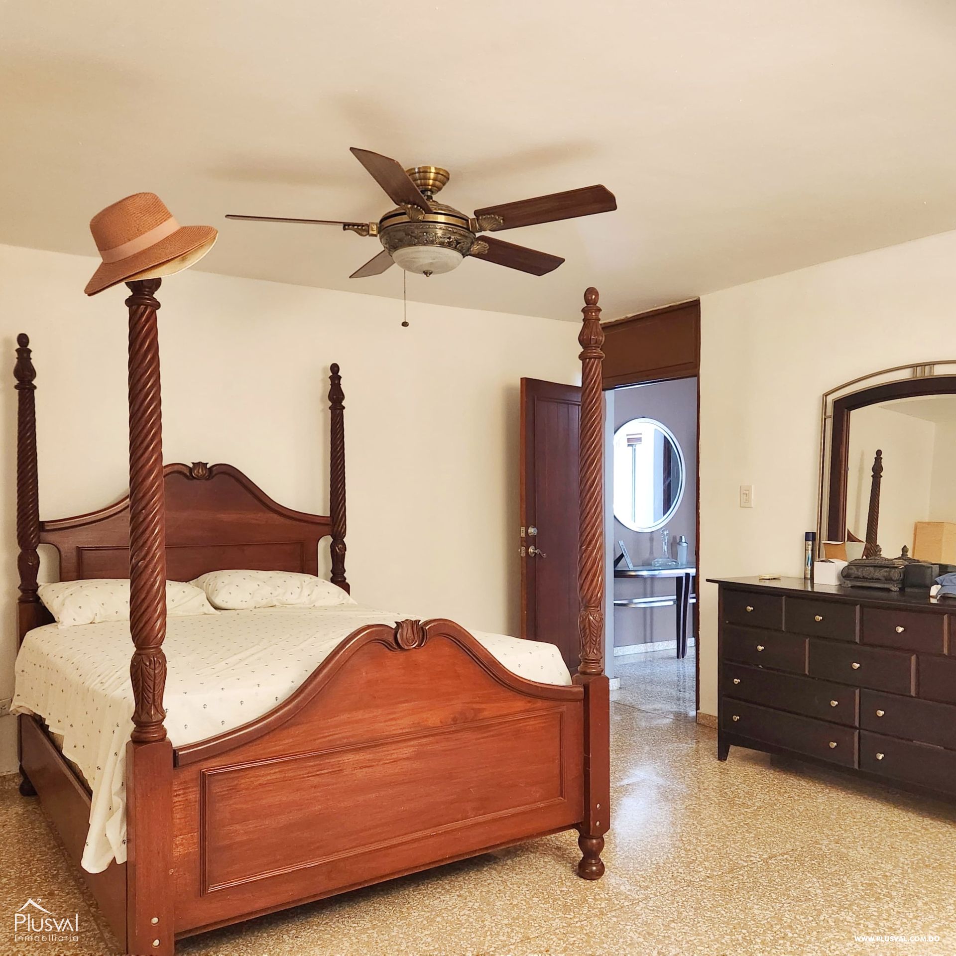 Casa en venta Santo Domingo Este, ideal para familias en crecimiento 352186