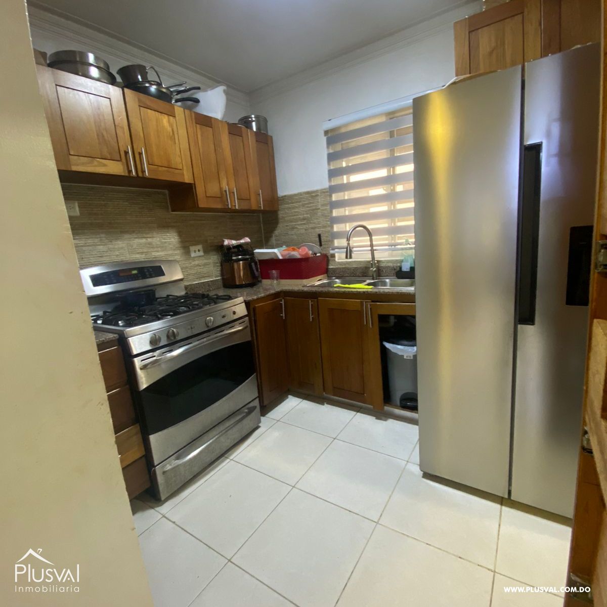Apartamento en venta de 3 habitaciones en San Isidro Labrador 387076