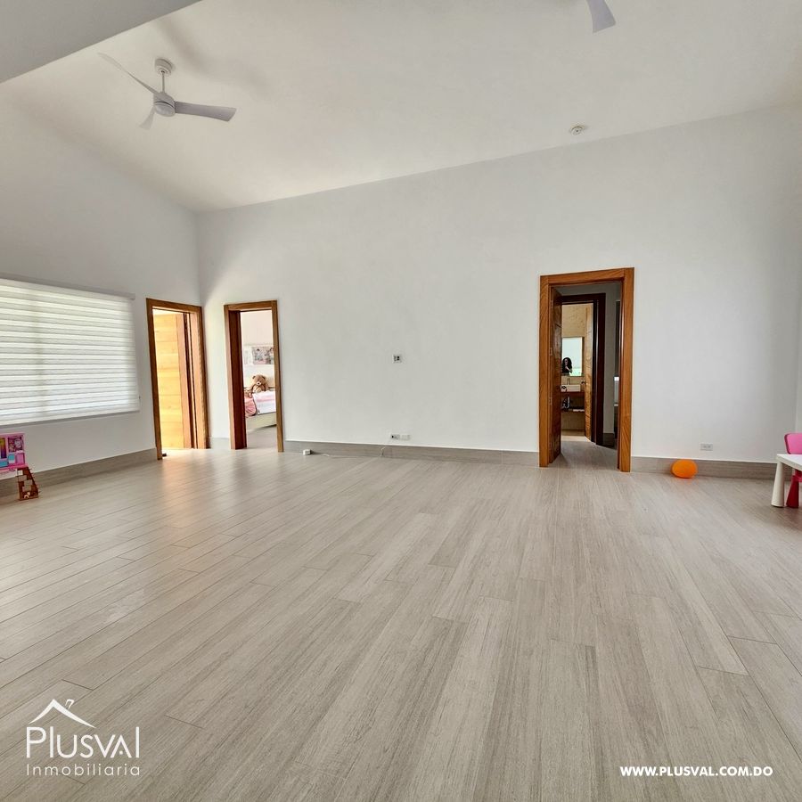 Casa a la venta en Punta Cana Village 374105
