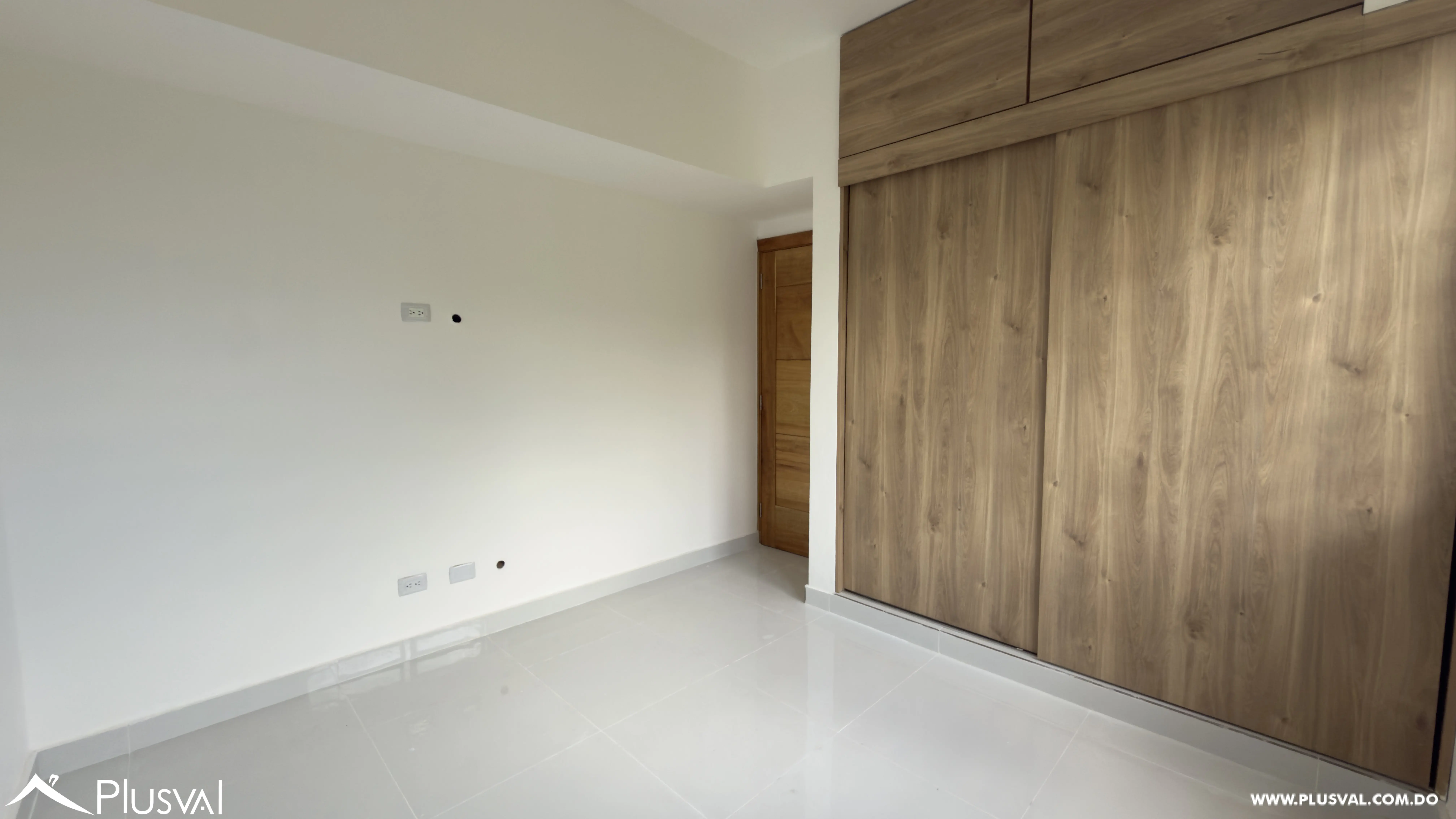Apartamento en alquiler en Ensanche Miraflores 522689