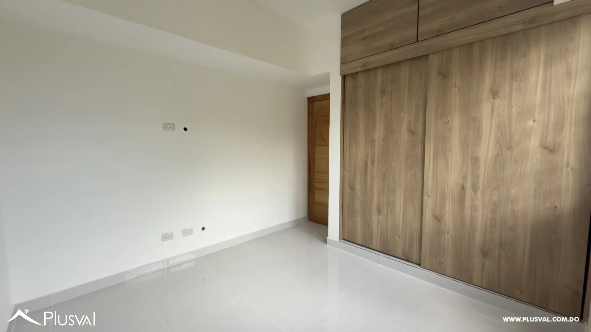 Apartamento en alquiler en Ensanche Miraflores 522689