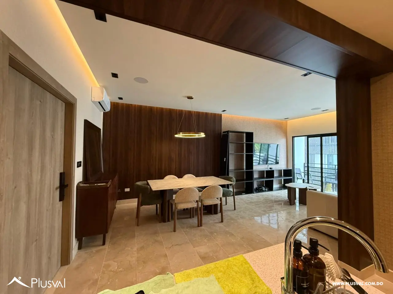 Apartamento en venta de 1 habitación en Serrallés 490895
