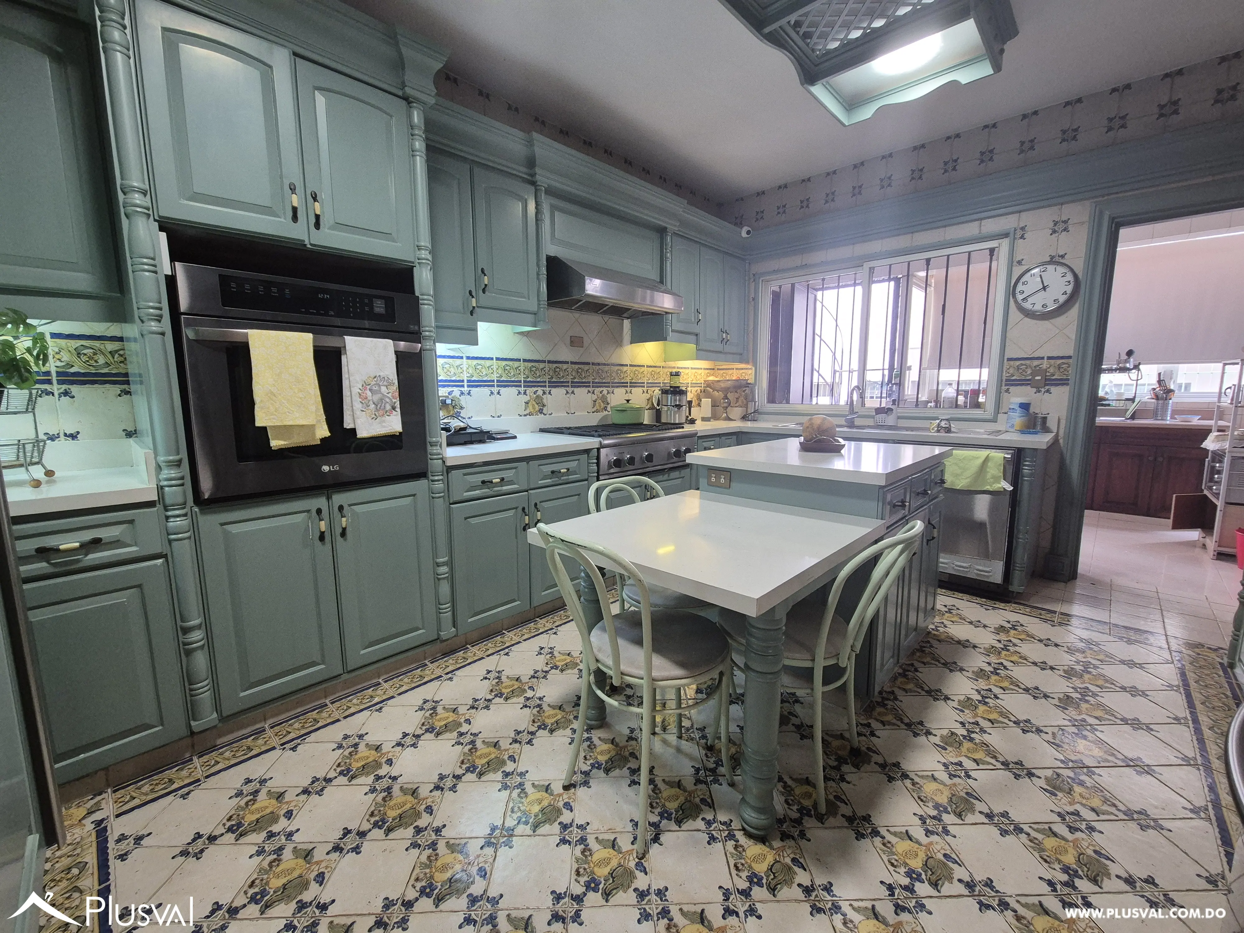 Apartamento uno por piso en venta en Serralles en piso alto 456457