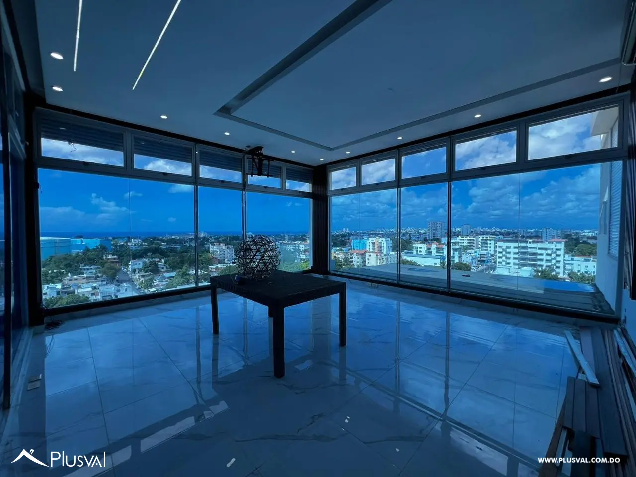 Penthouse de 3 Niveles en Venta en Alma Rosa I con Vista al Mar y Amplios Espacios – Santo Domingo Este 474801
