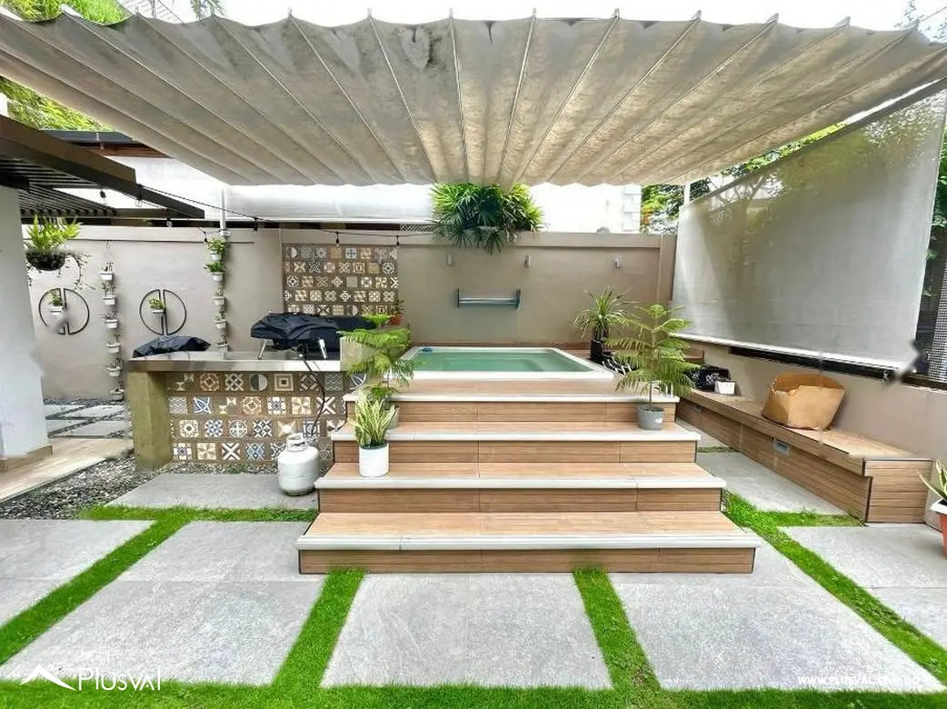 Casa en alquiler amueblada finamente con Patio y  Jacuzzi  en la mejor zona en Los Ríos 528174
