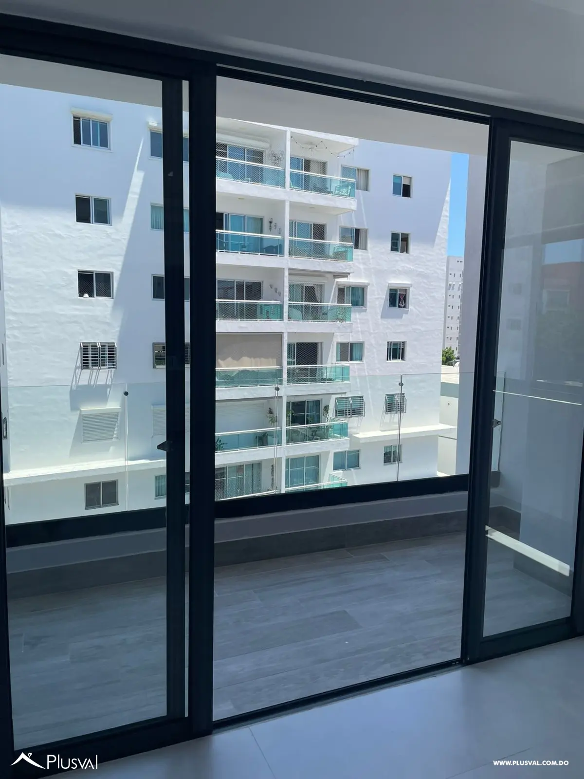 Apartamento en Alquiler de 1 habitación en Torre Nueva de Evaristo Morales 532150