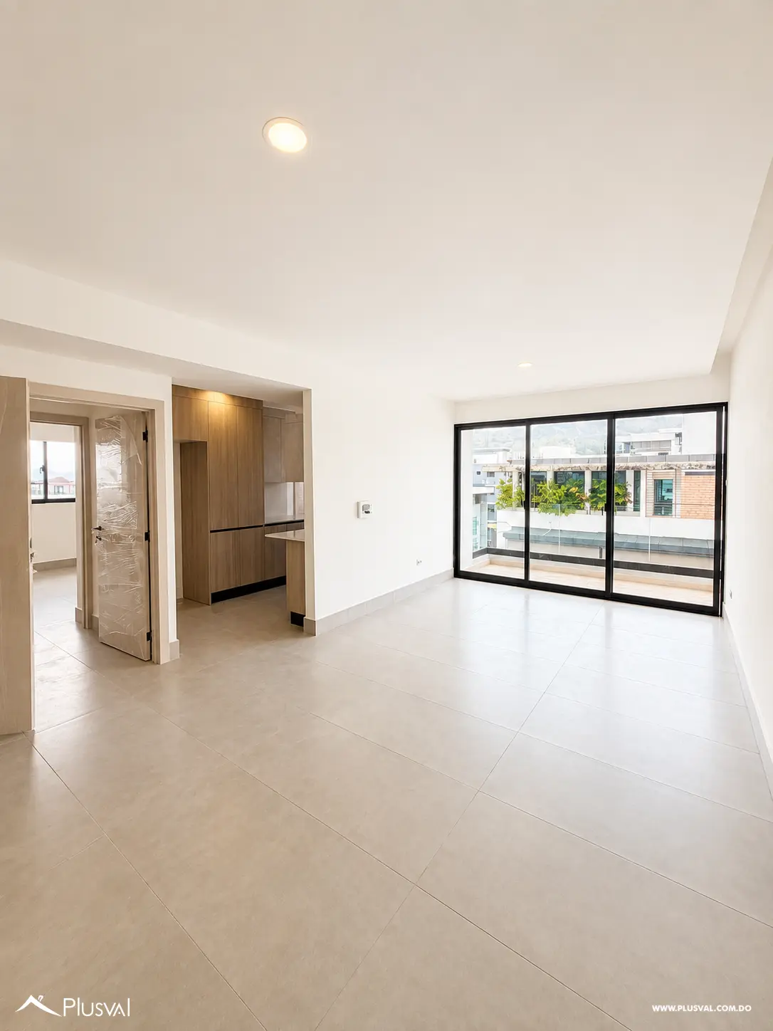 Apartamento en venta de 3 habitaciones en Evaristo Morales 531587