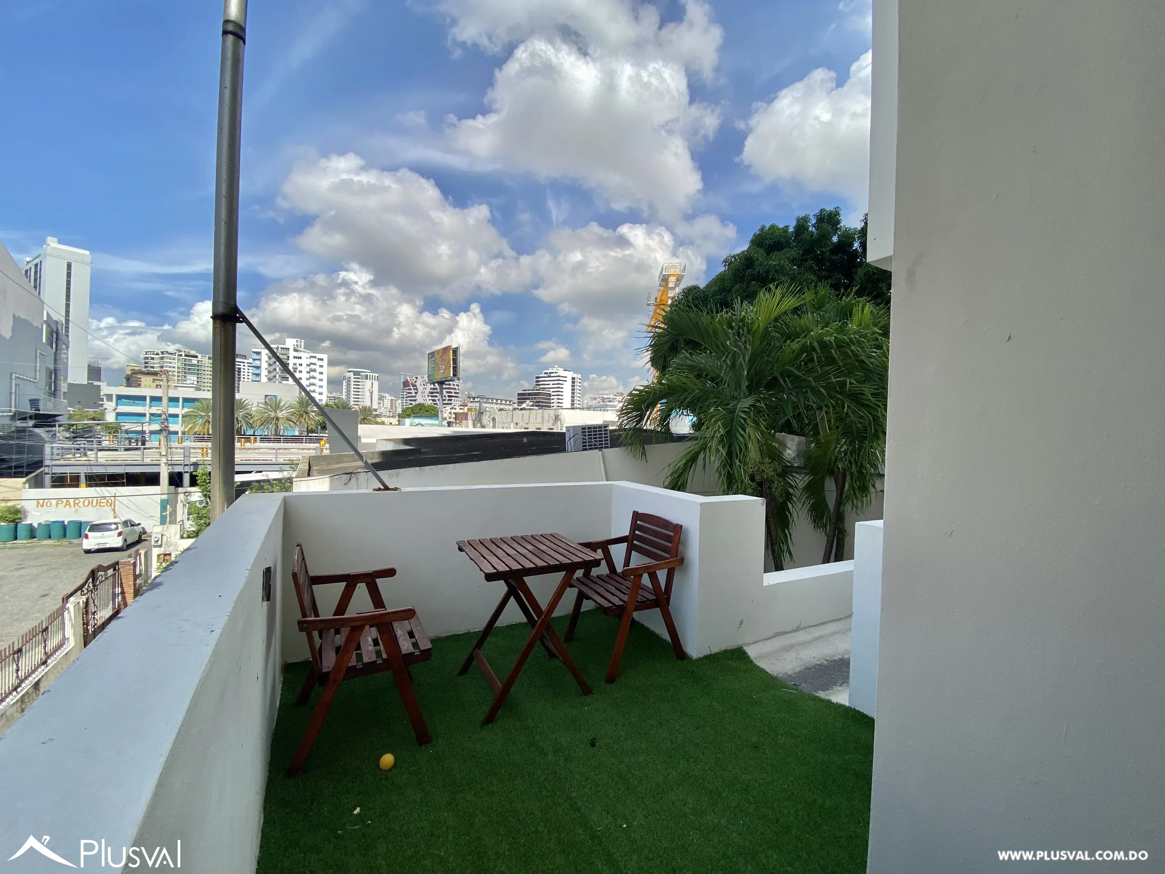 Alquilo Excelente Apartamento en Ensanche Naco 459578