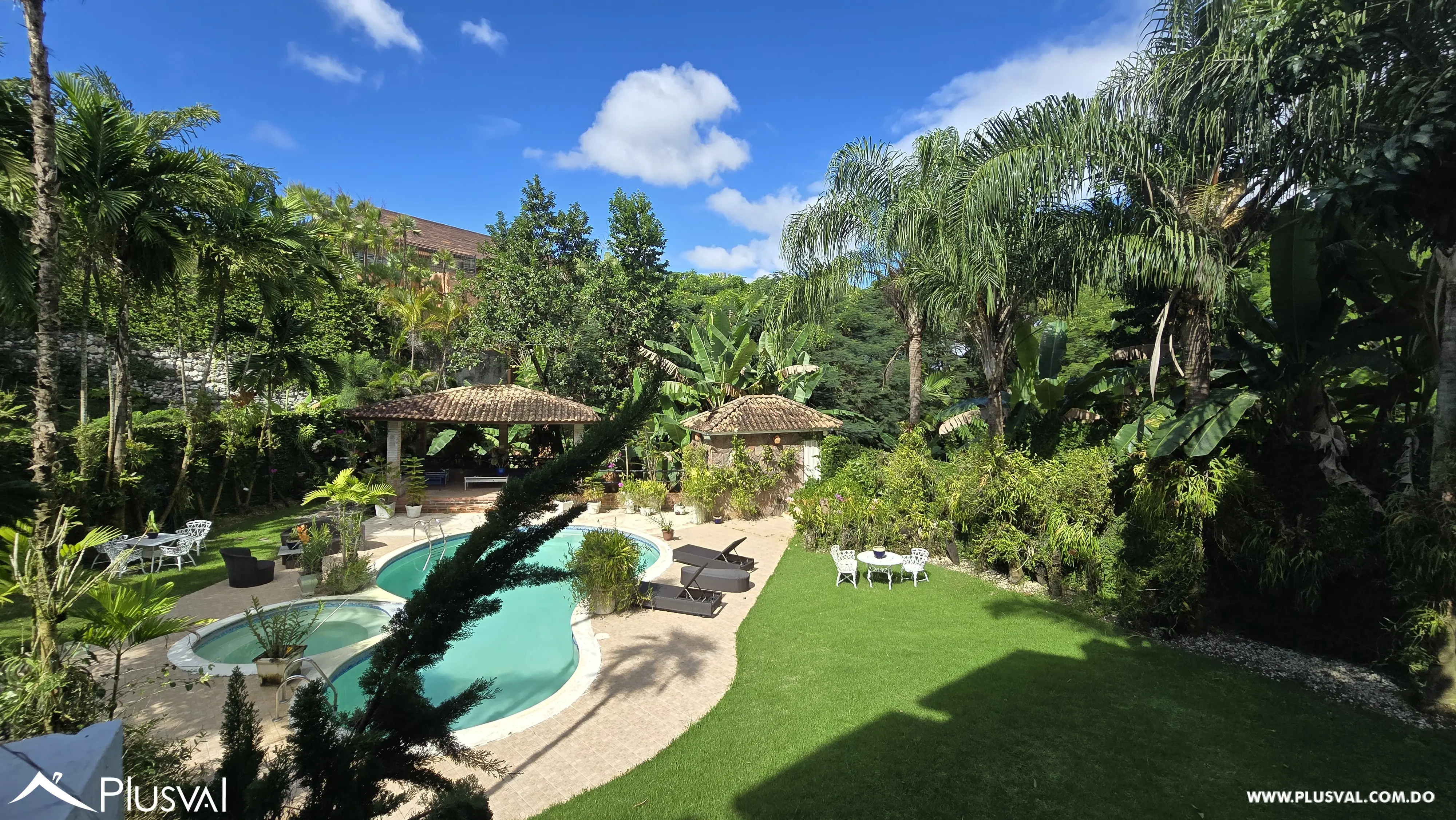 Un Hogar para Crear Recuerdos Inolvidables, Casa en Venta en Cuesta Hermosa I. 479588