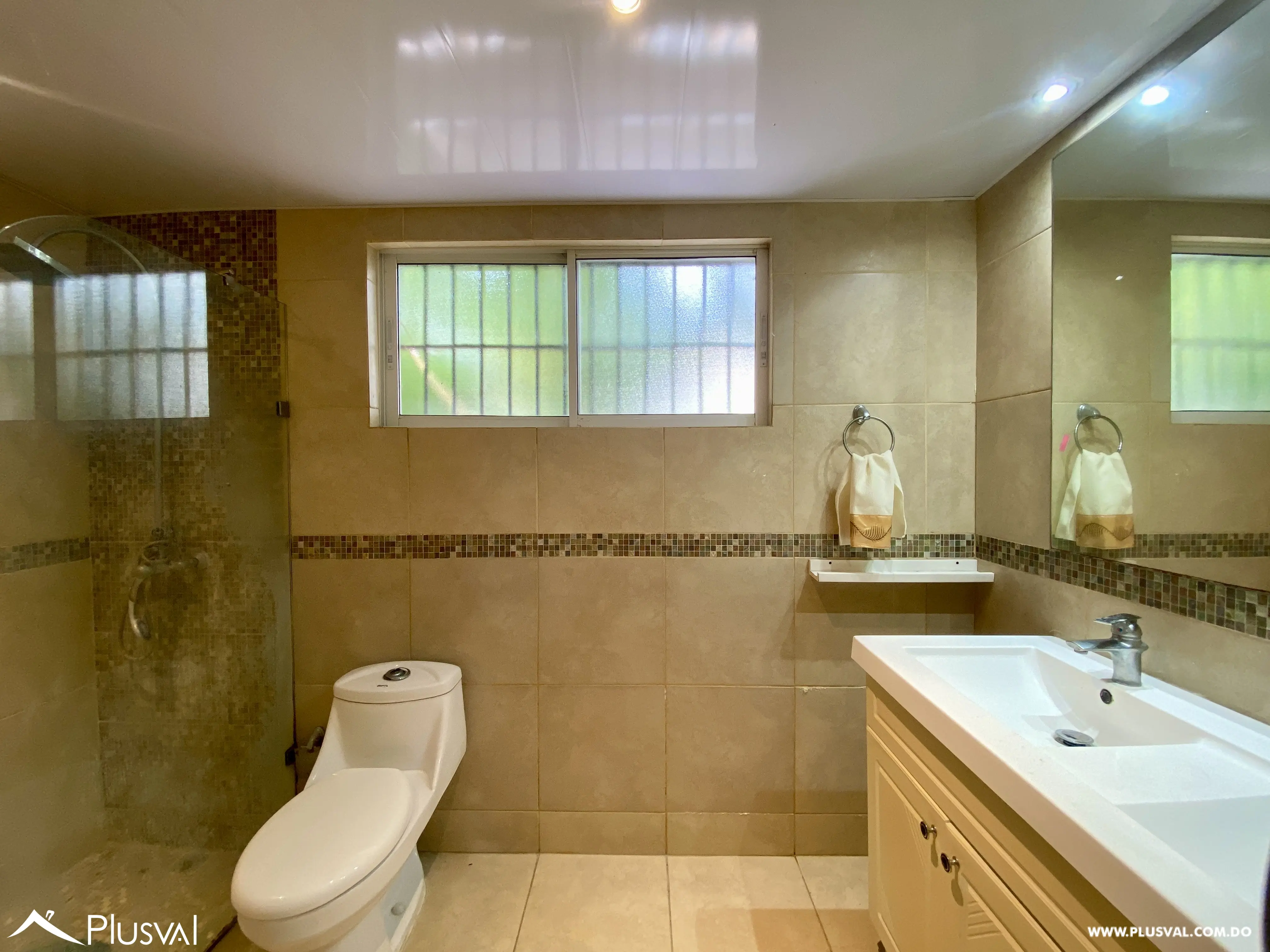 Apartamento amueblado de 3 habitaciones en alquiler en la mejor zona de Gazcue 454801