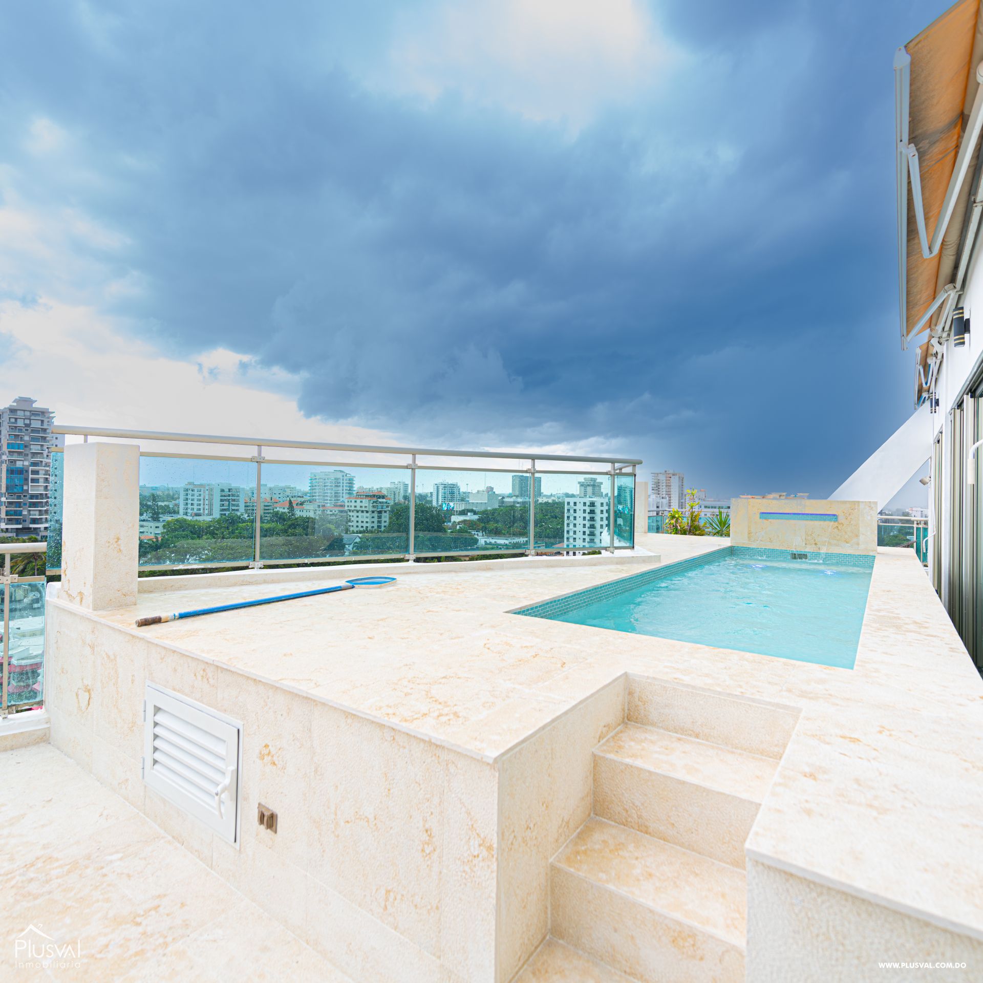 Penthouse Exclusivo con Piscina Privada y Terraza 457596