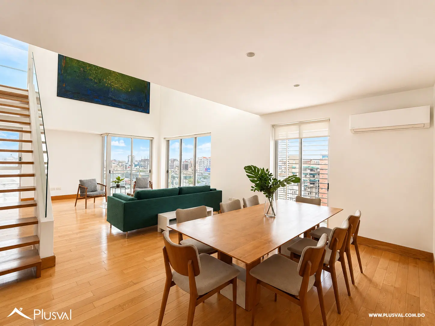 Penthouse Dúplex Amueblado en Alquiler | Evaristo Morales 516819