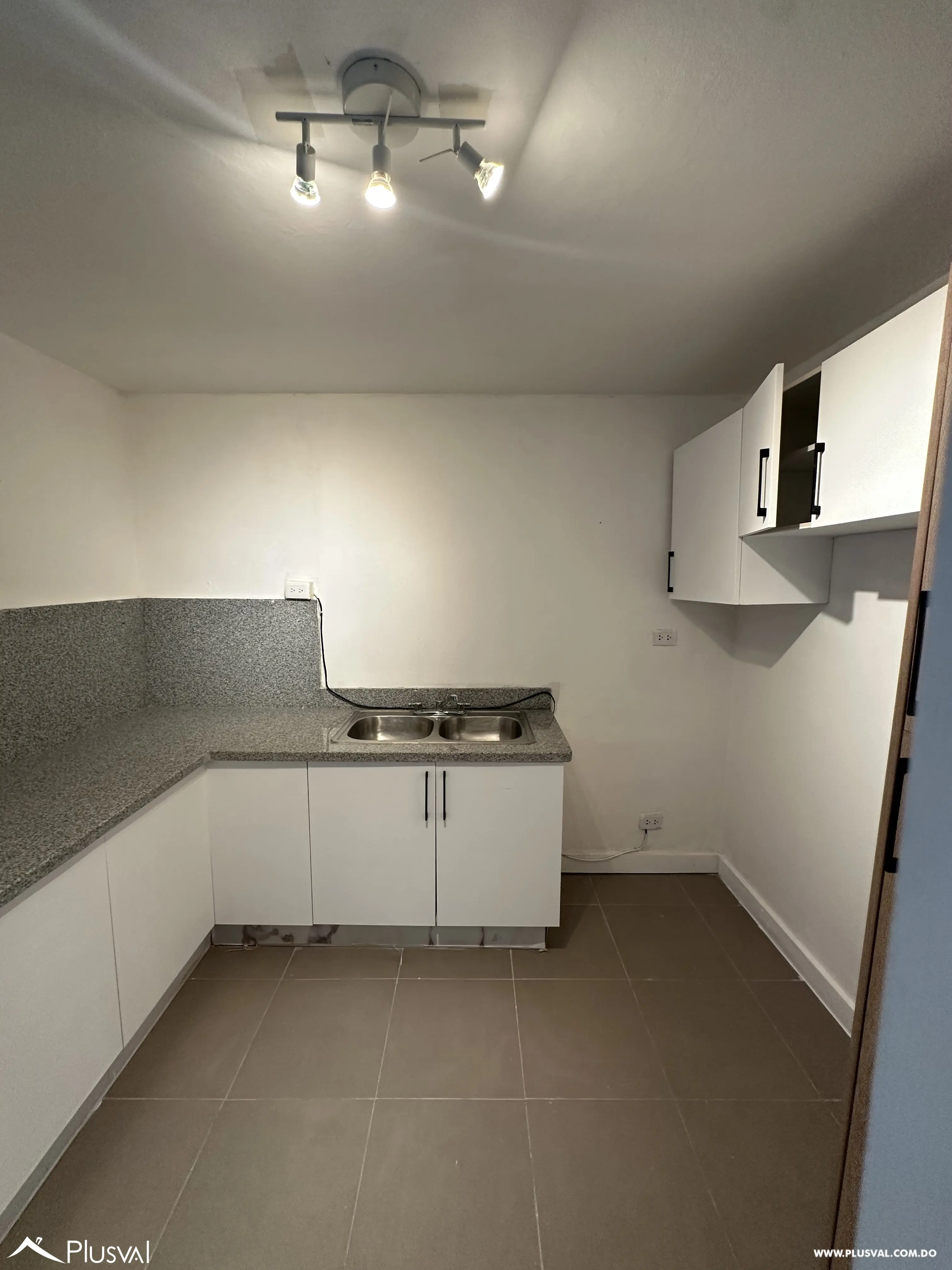 Local en alquiler, Serralles 464516