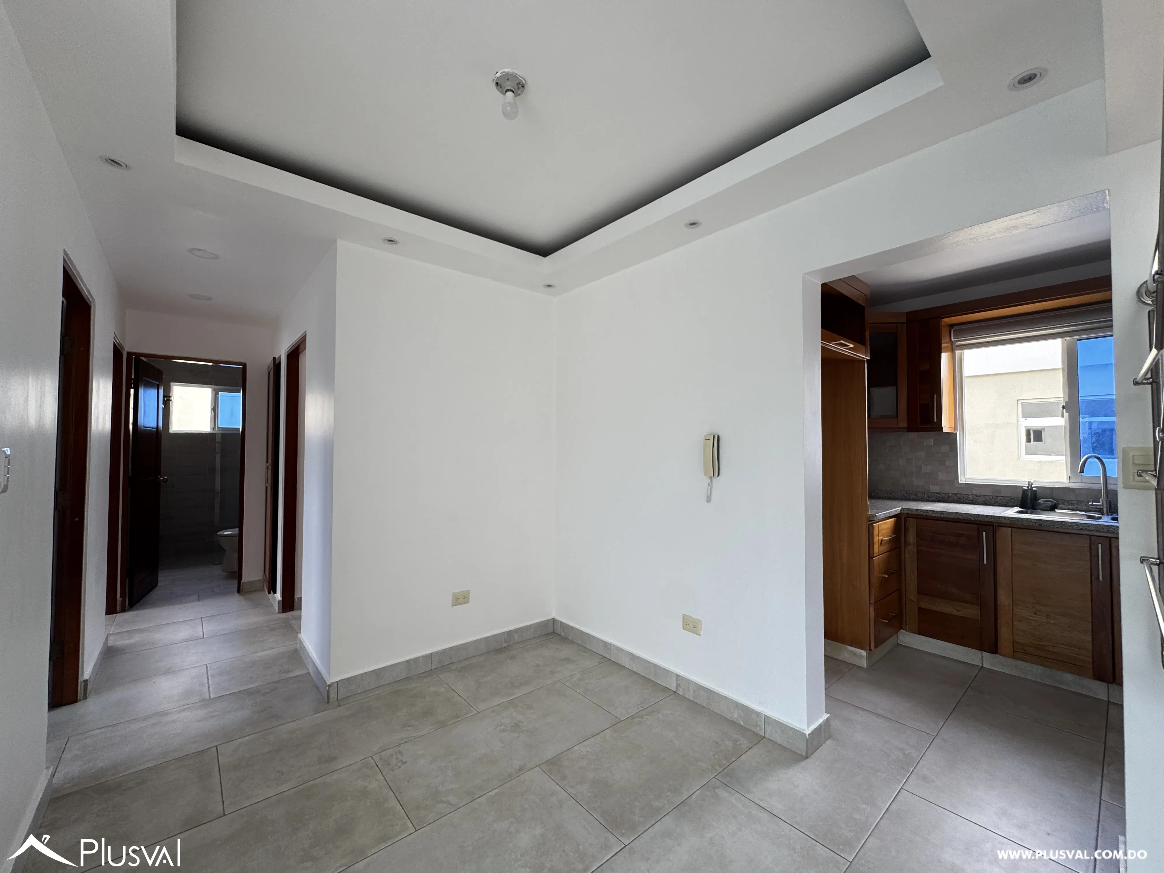Penthouse en alquiler de 3 habitaciones con terraza en Altos de Arroyo Hondo 462847