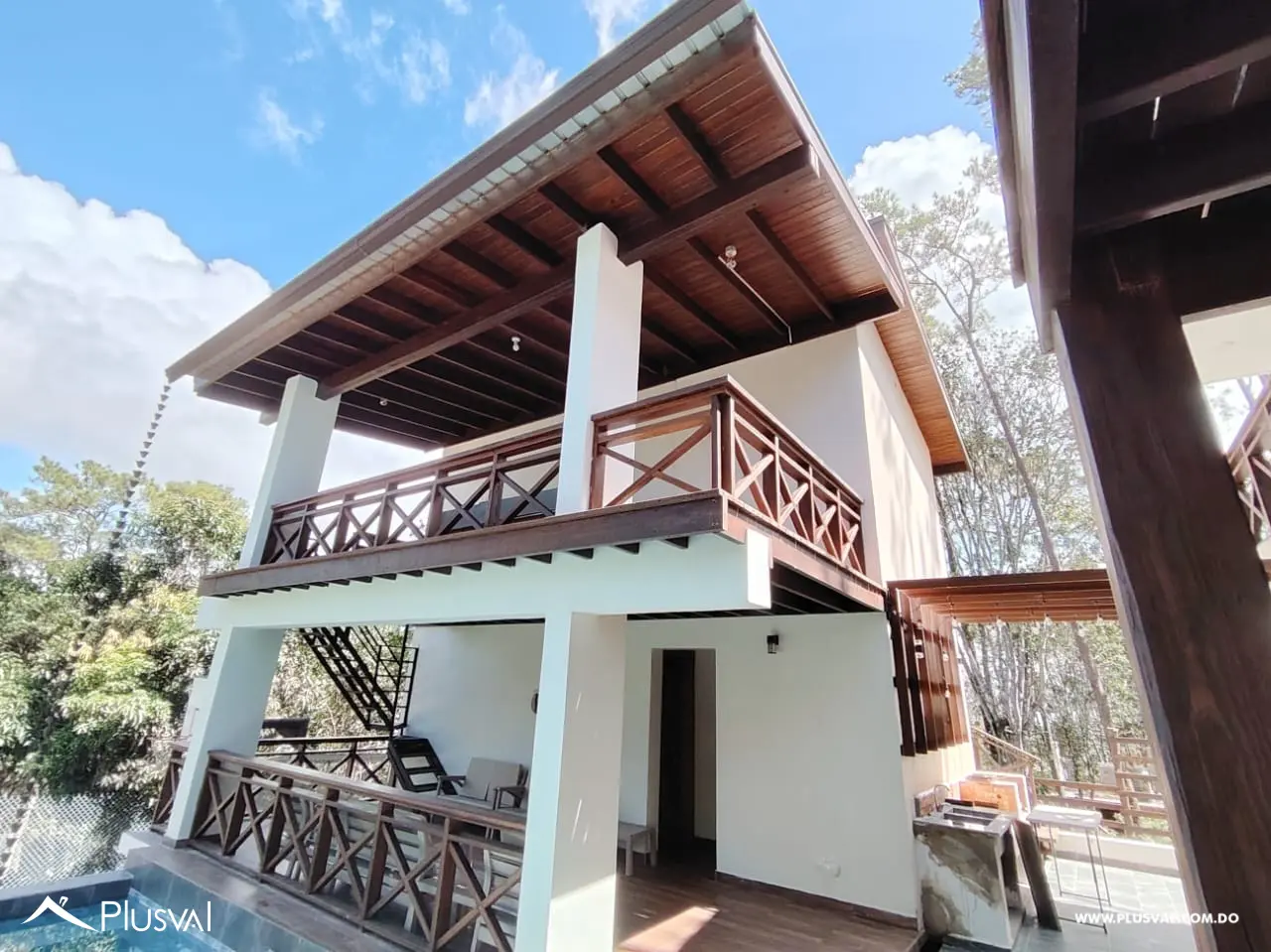 Villa Moderna en Jarabacoa, en Residencial Cerrado. 463284