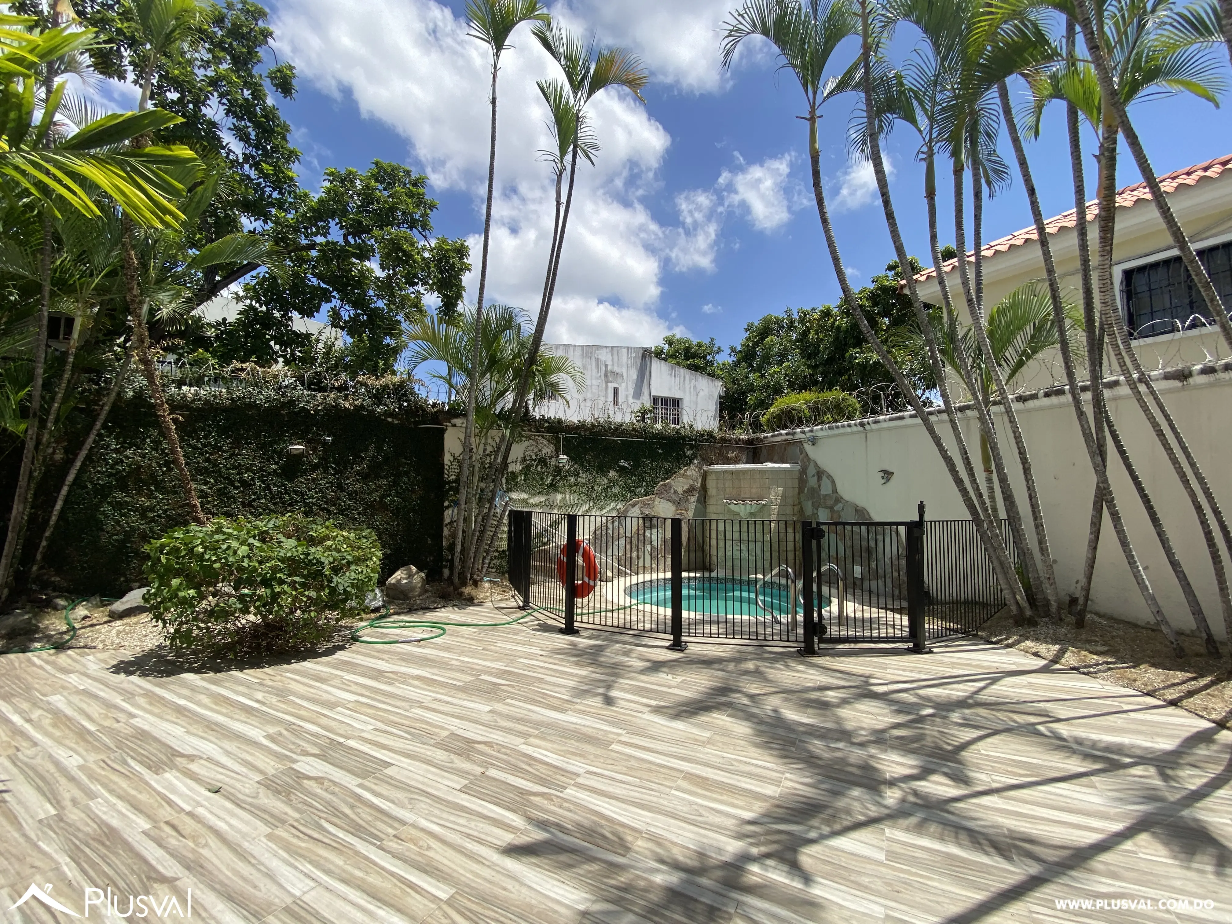 Alquilo Excelente Casa Residencial en Las Praderas 455484