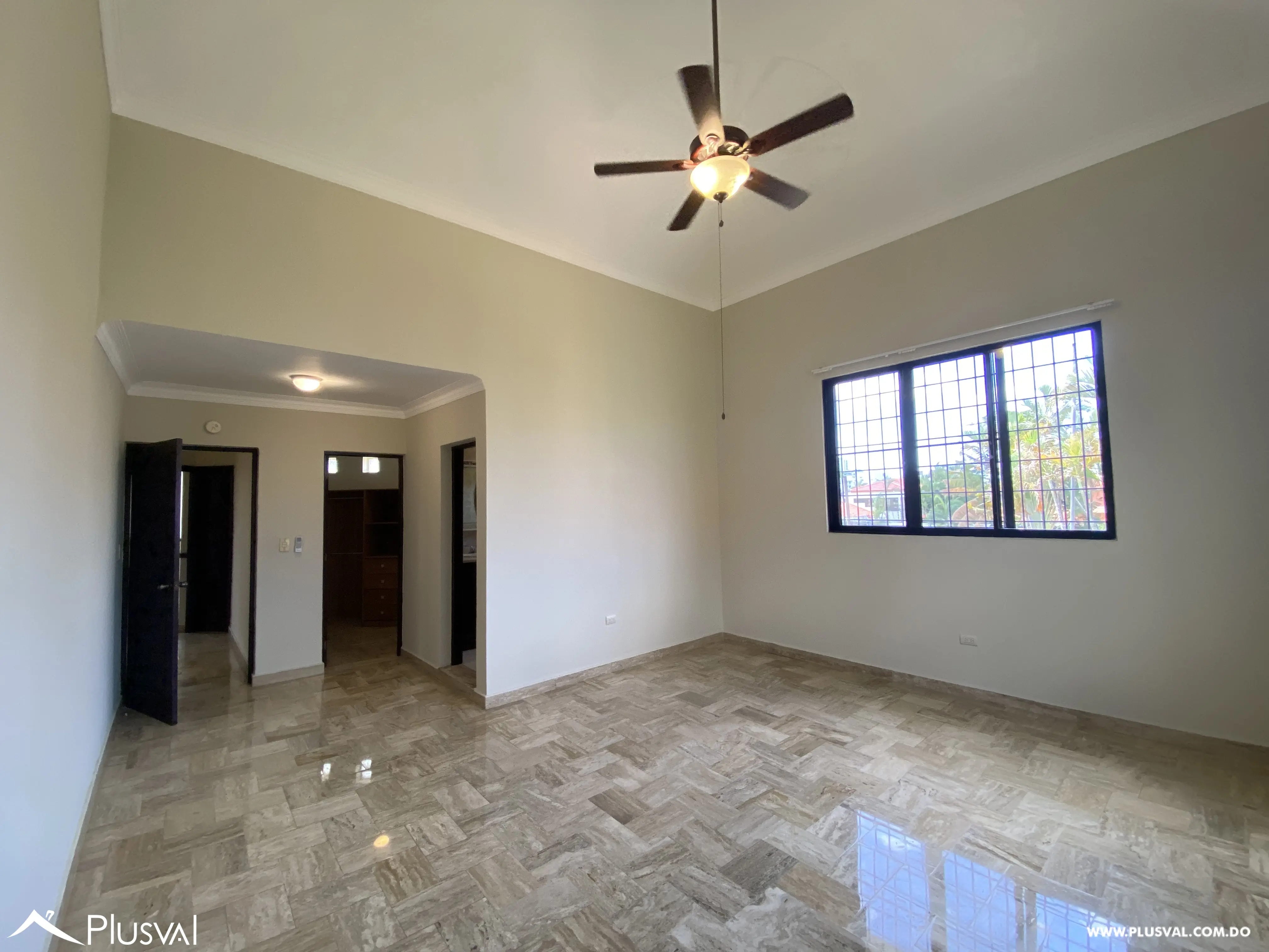 Alquilo Excelente Casa Residencial en Las Praderas 455453